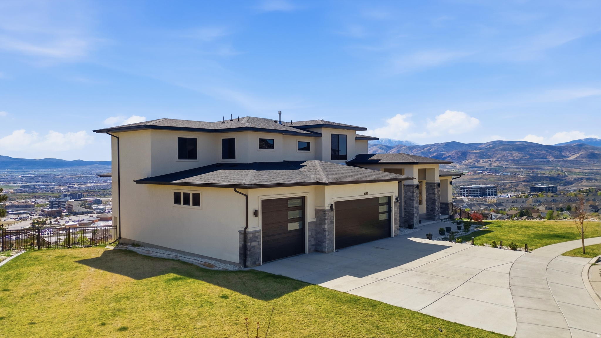 main property photo 52