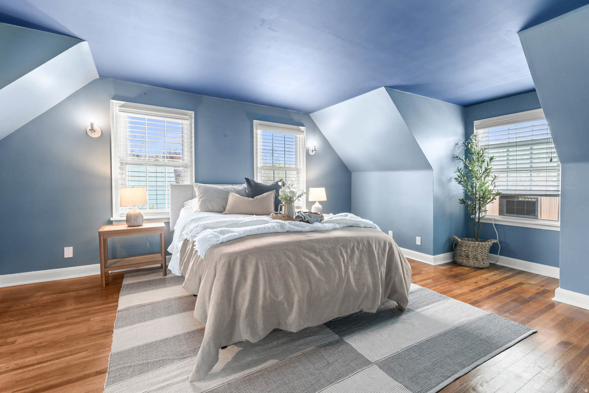 main property photo 21