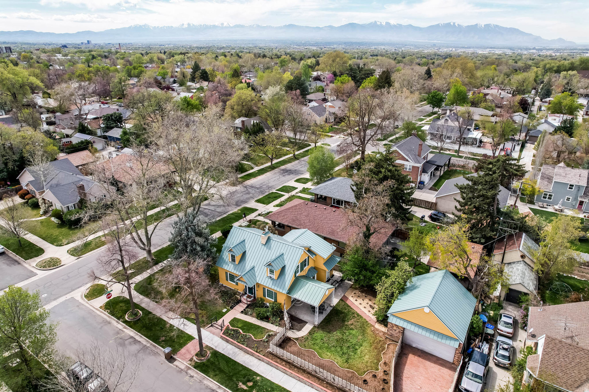 main property photo 4