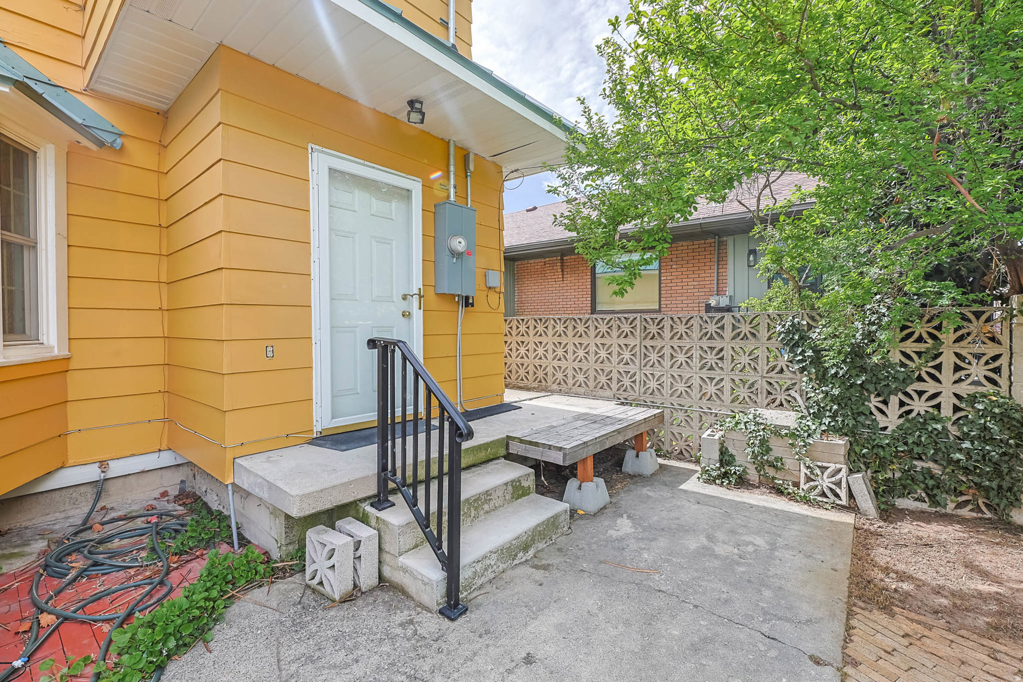 main property photo 43