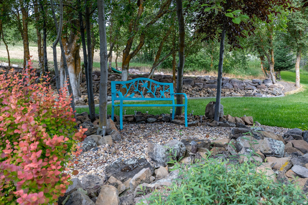 main property photo 60