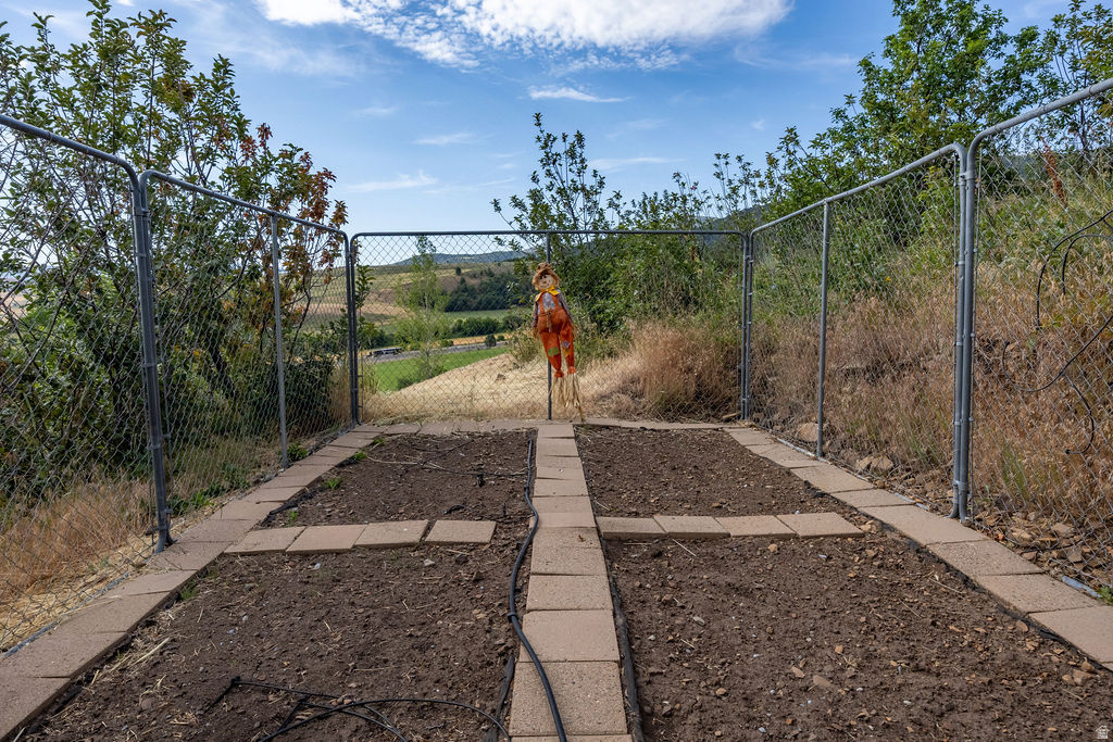 main property photo 73