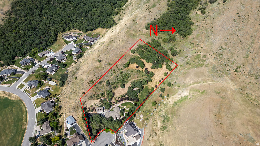 main property photo 90