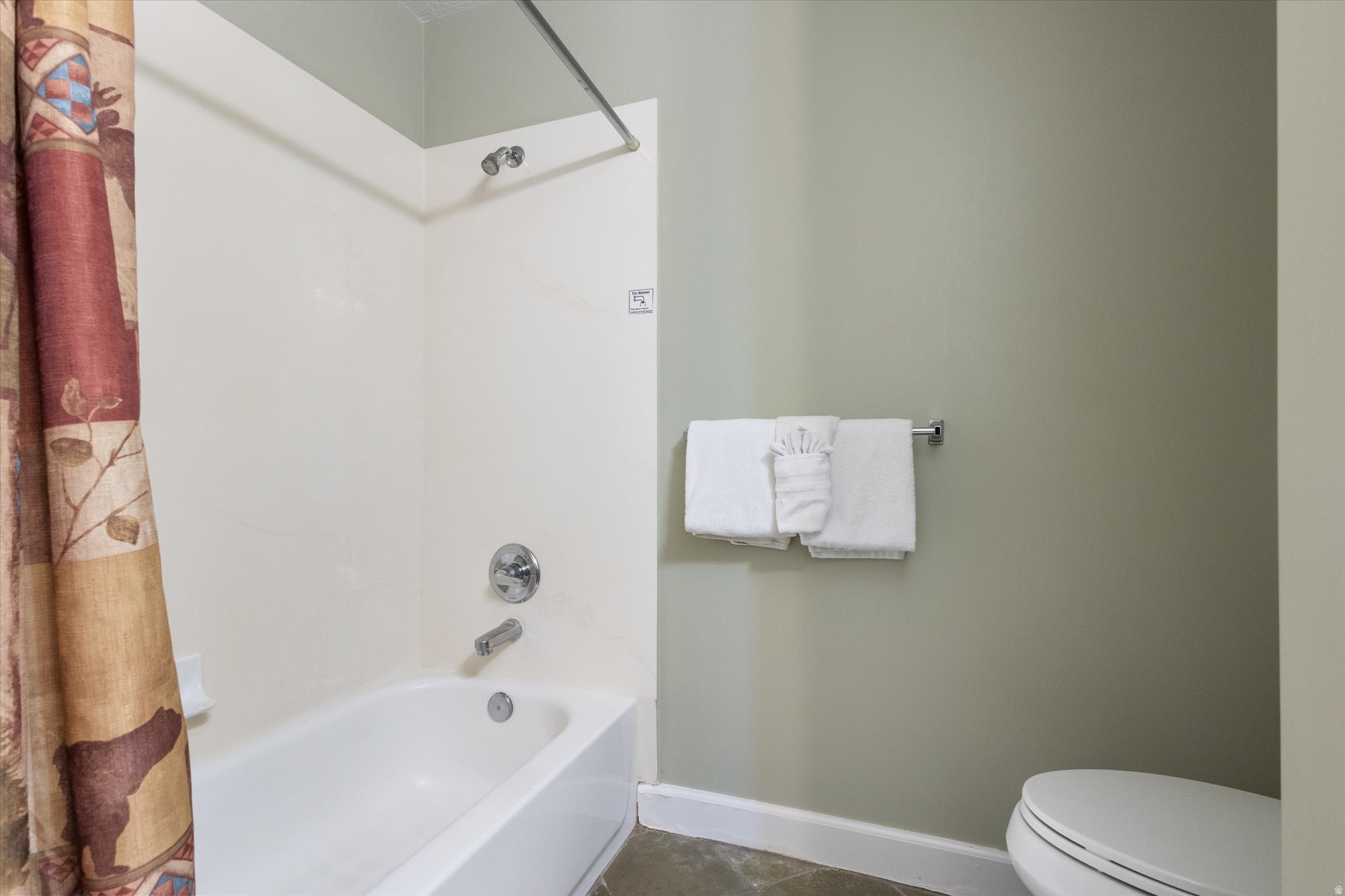 main property photo 14