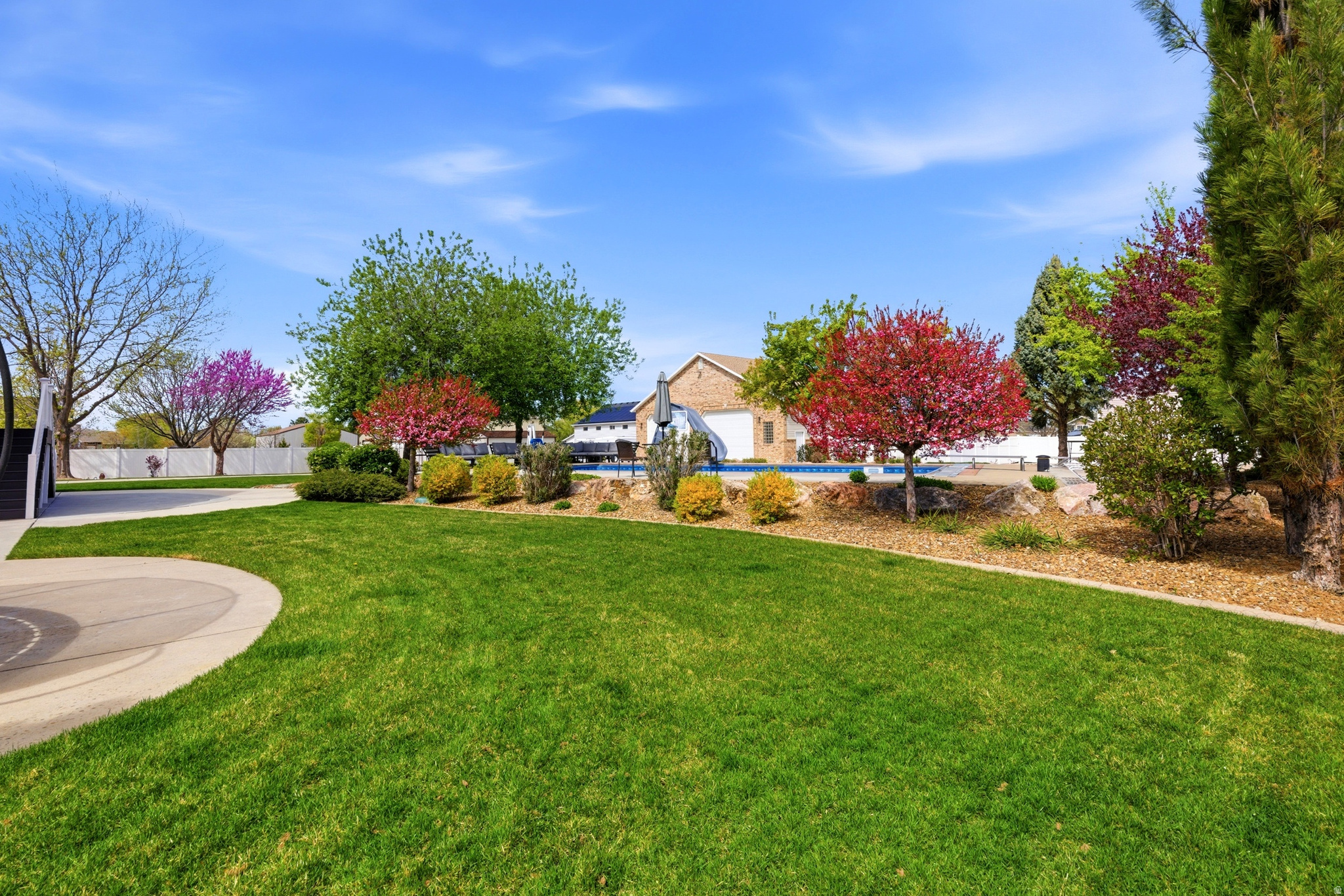 main property photo 51