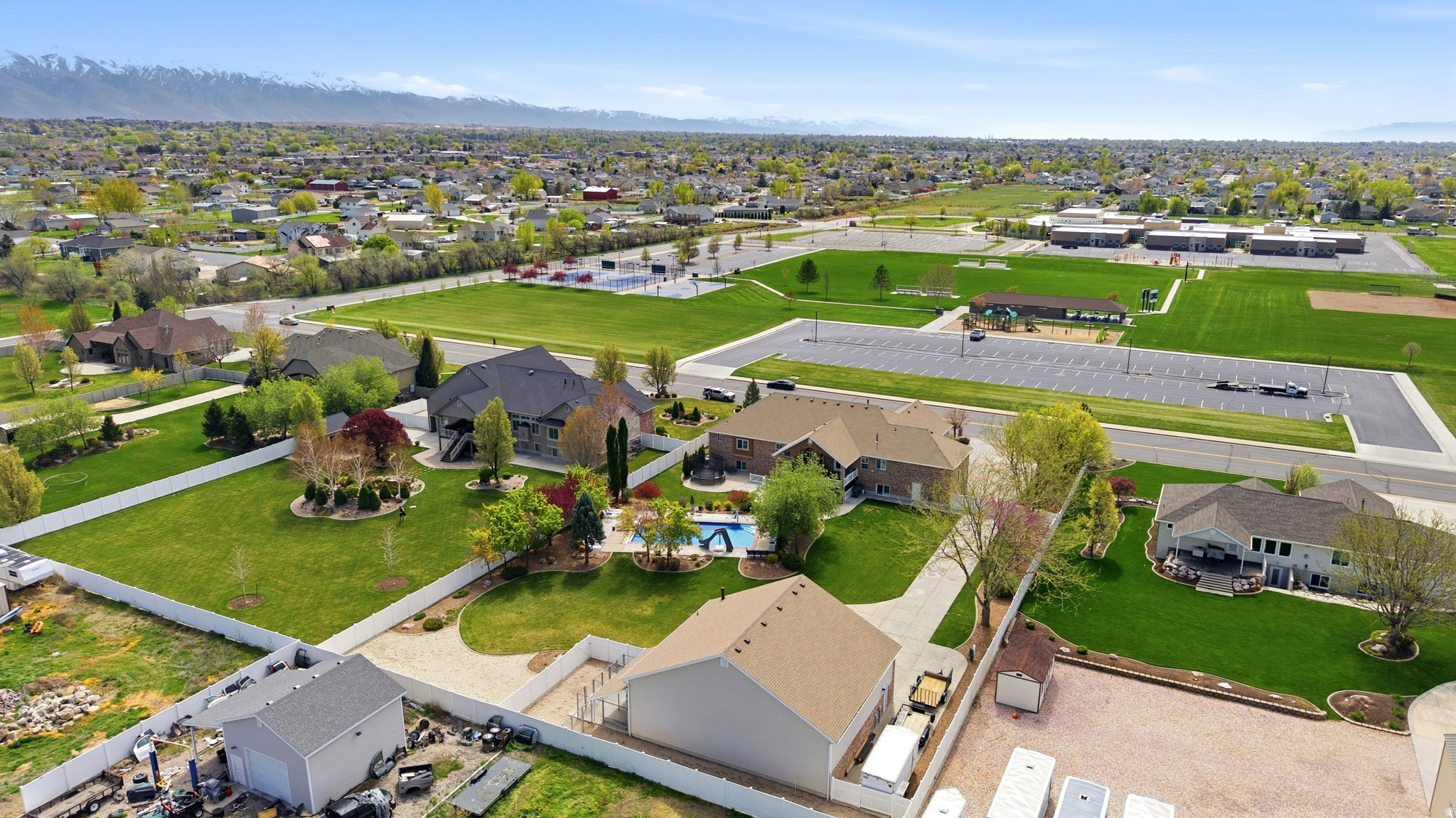 main property photo 77