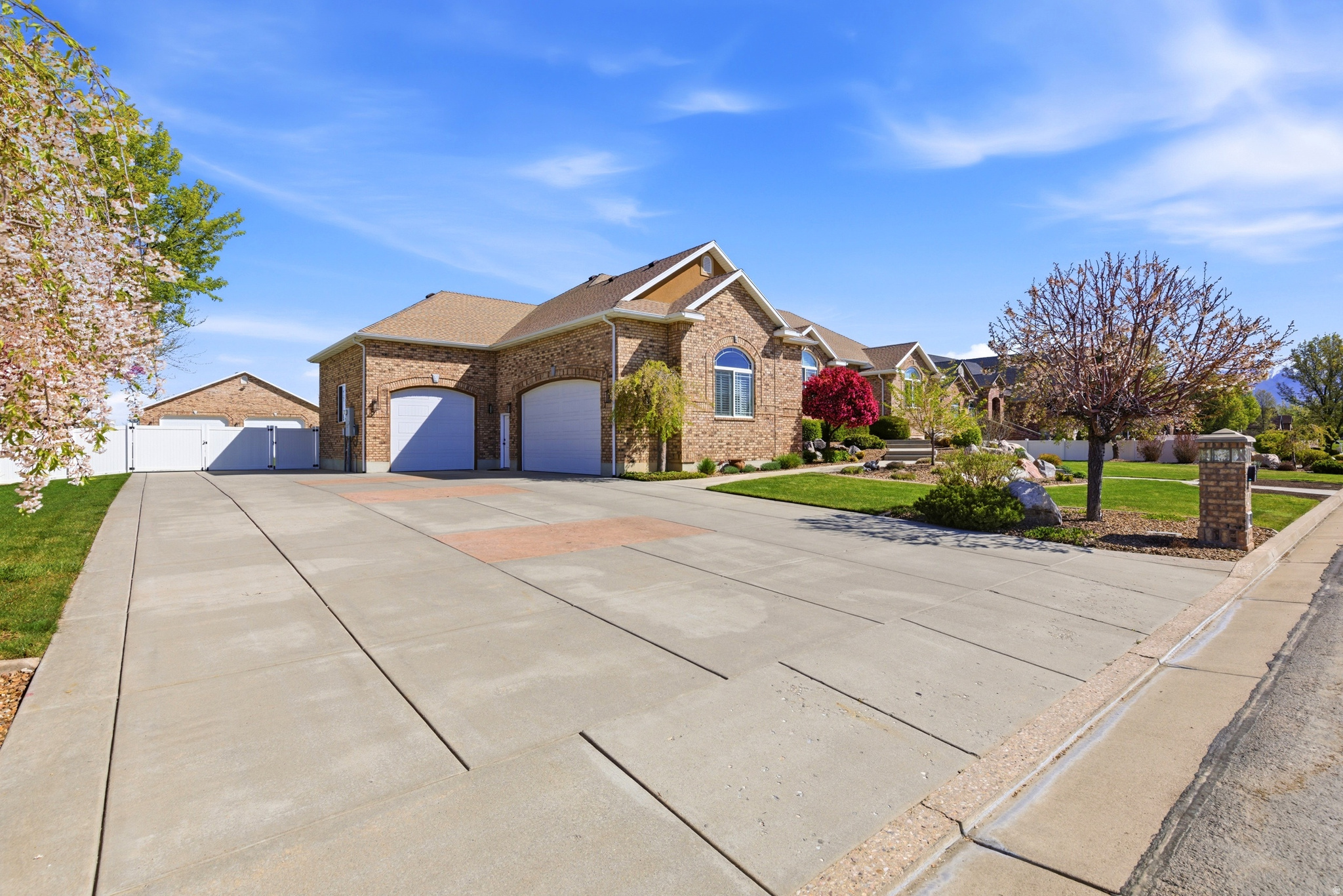 main property photo 84