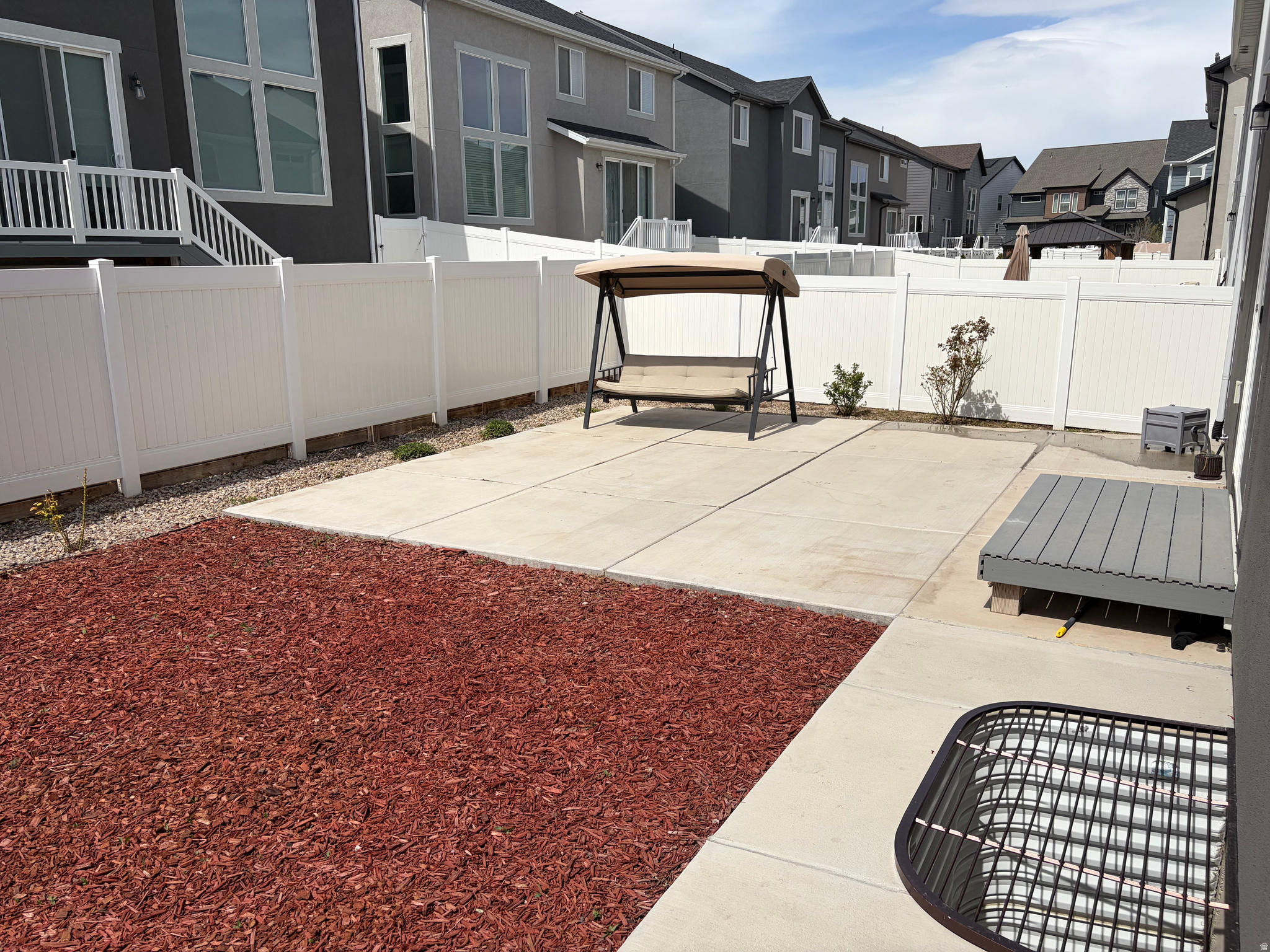 main property photo 45