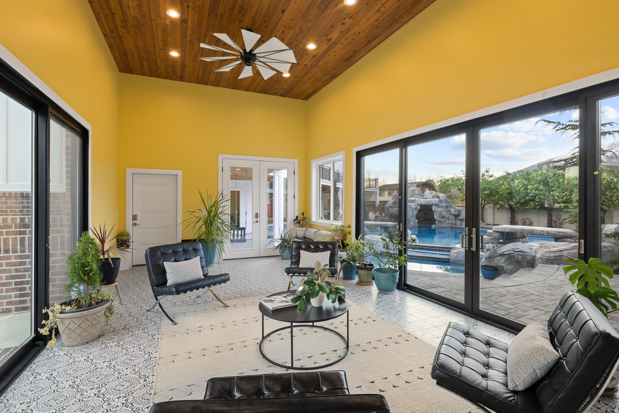 main property photo 60