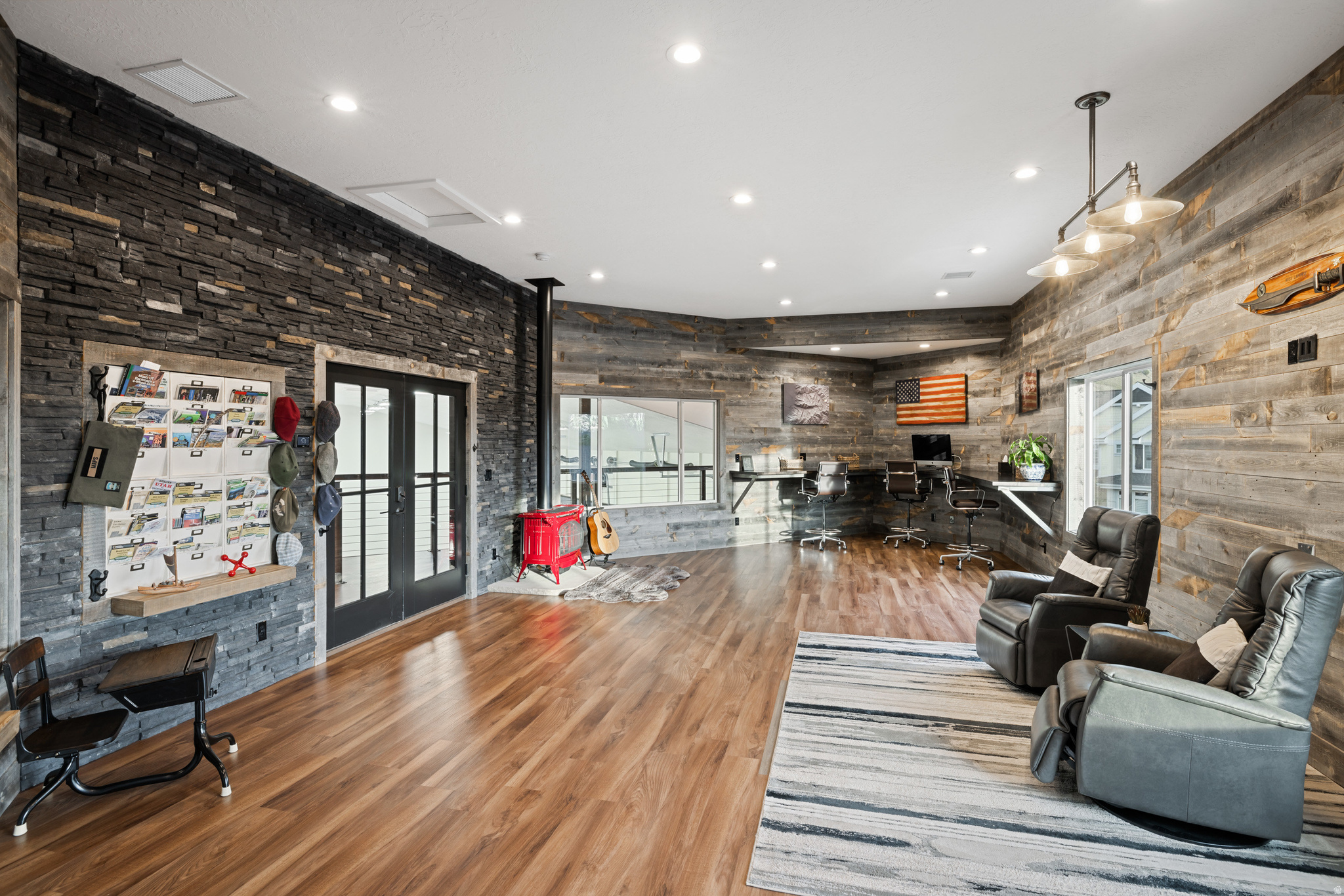 main property photo 76