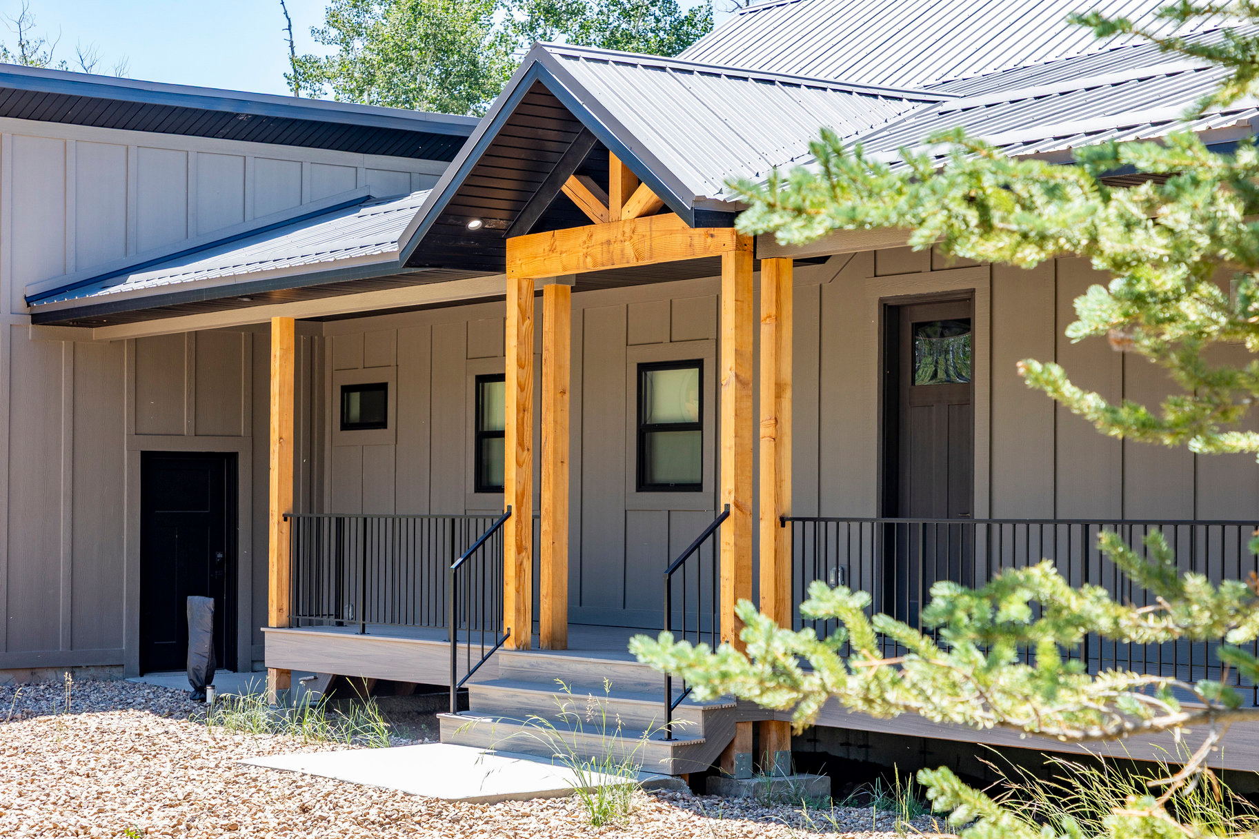 main property photo 0
