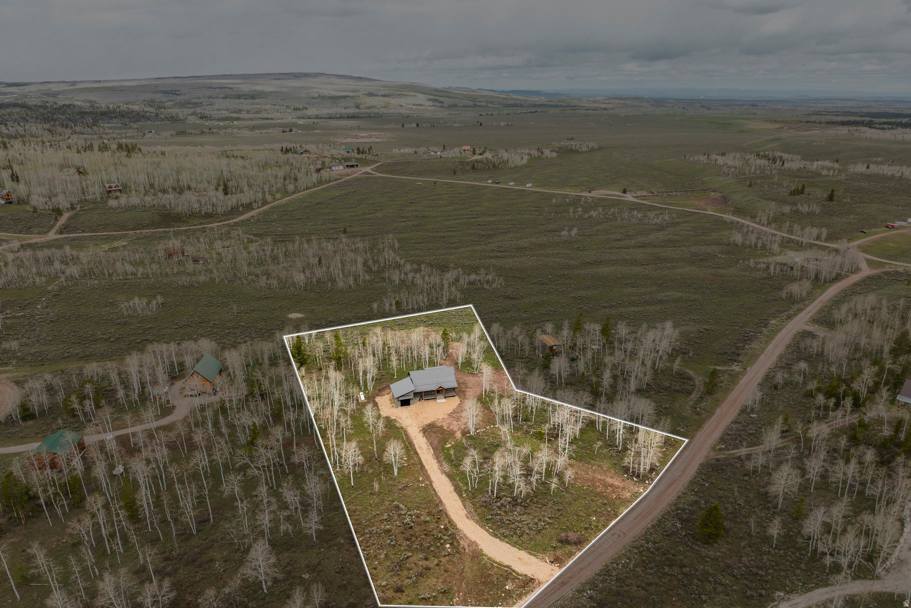 main property photo 12