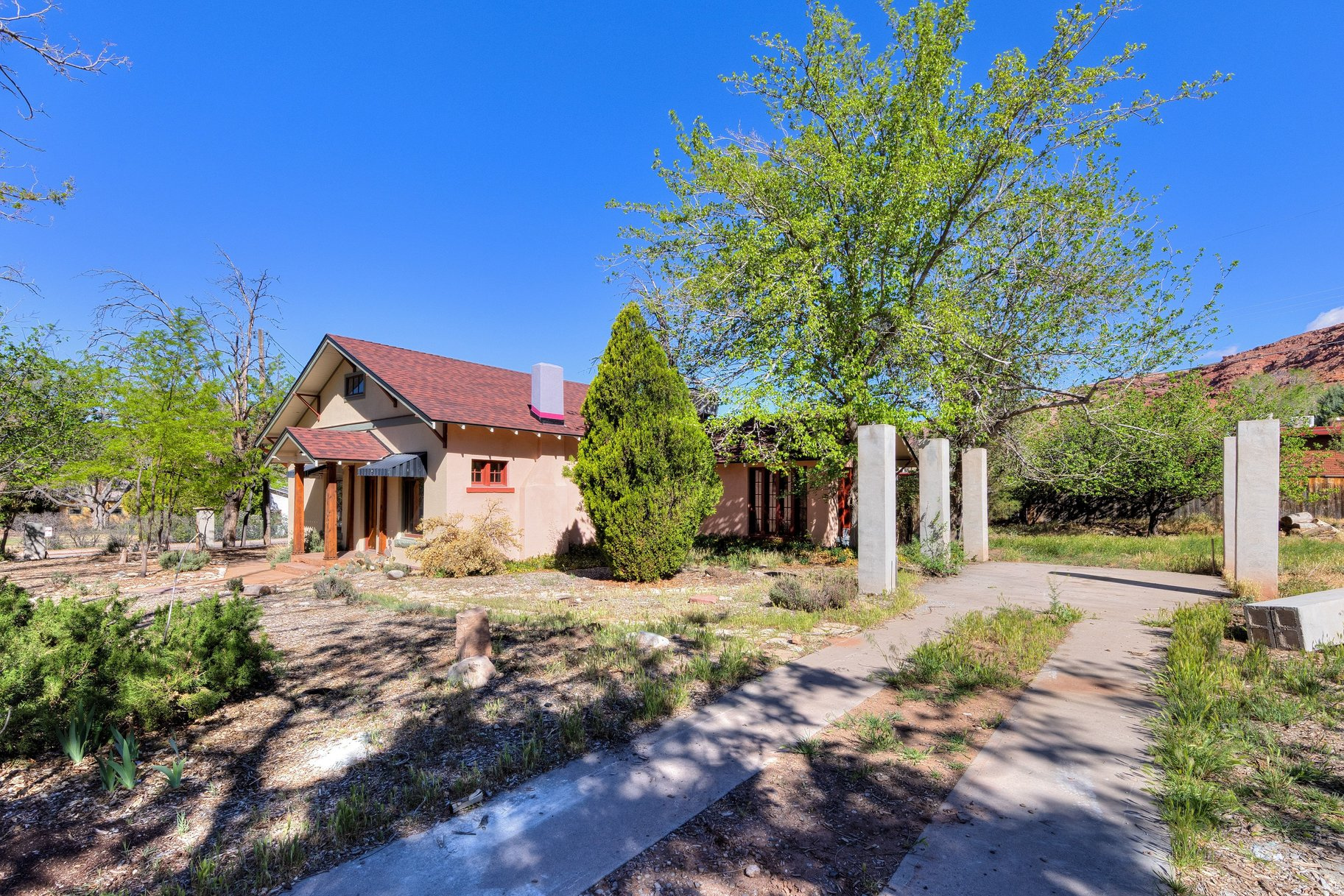 main property photo 22