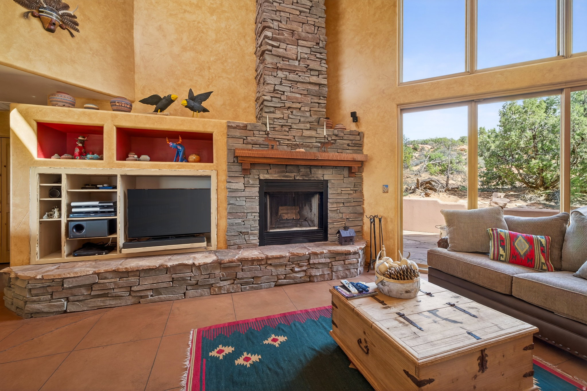 main property photo 19