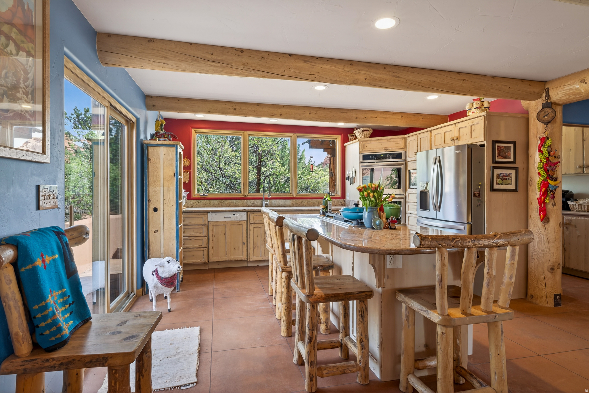 main property photo 27