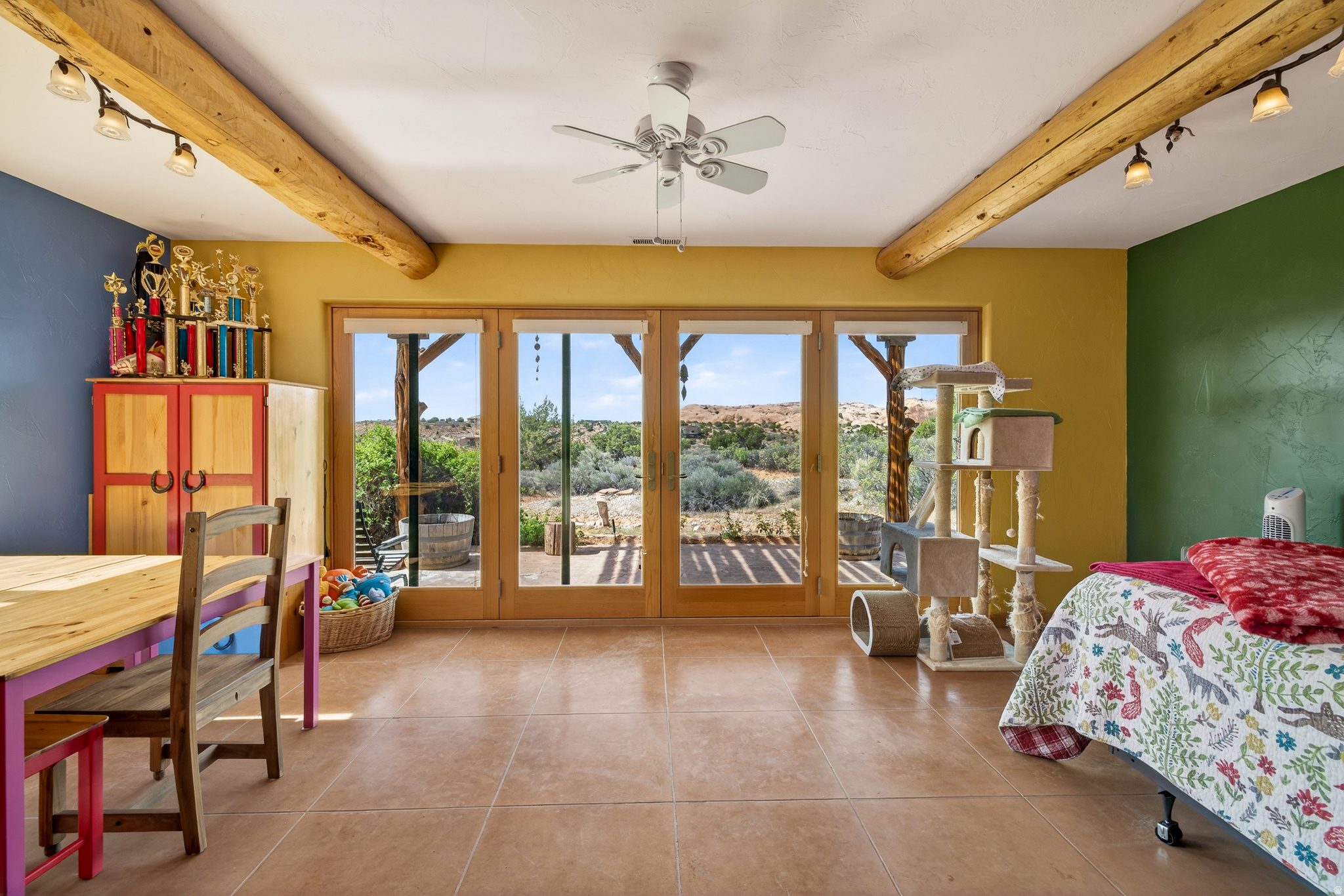 main property photo 41
