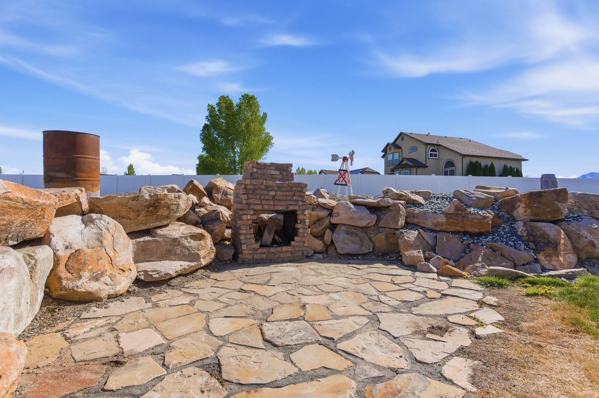 main property photo 70