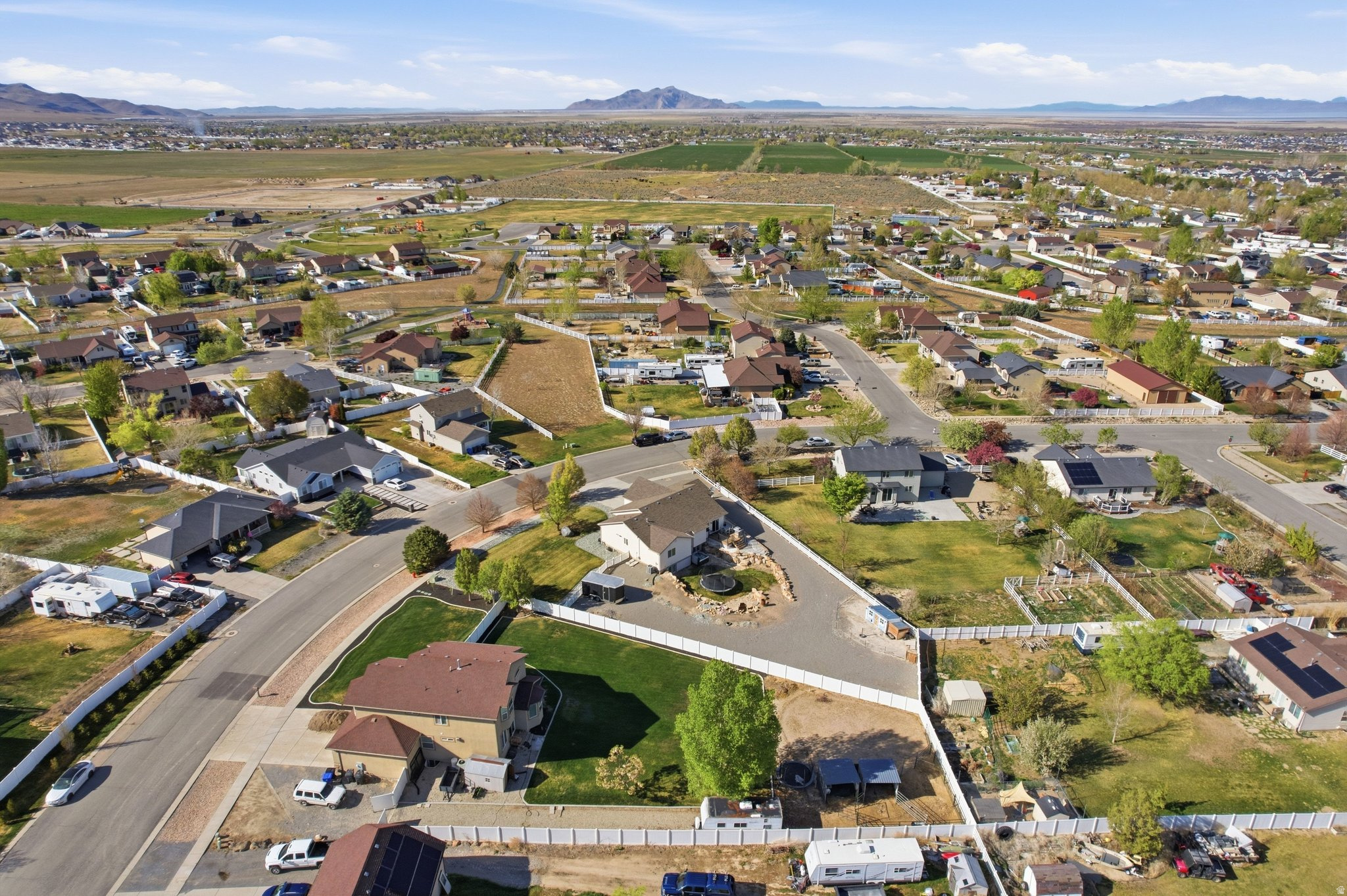 main property photo 83