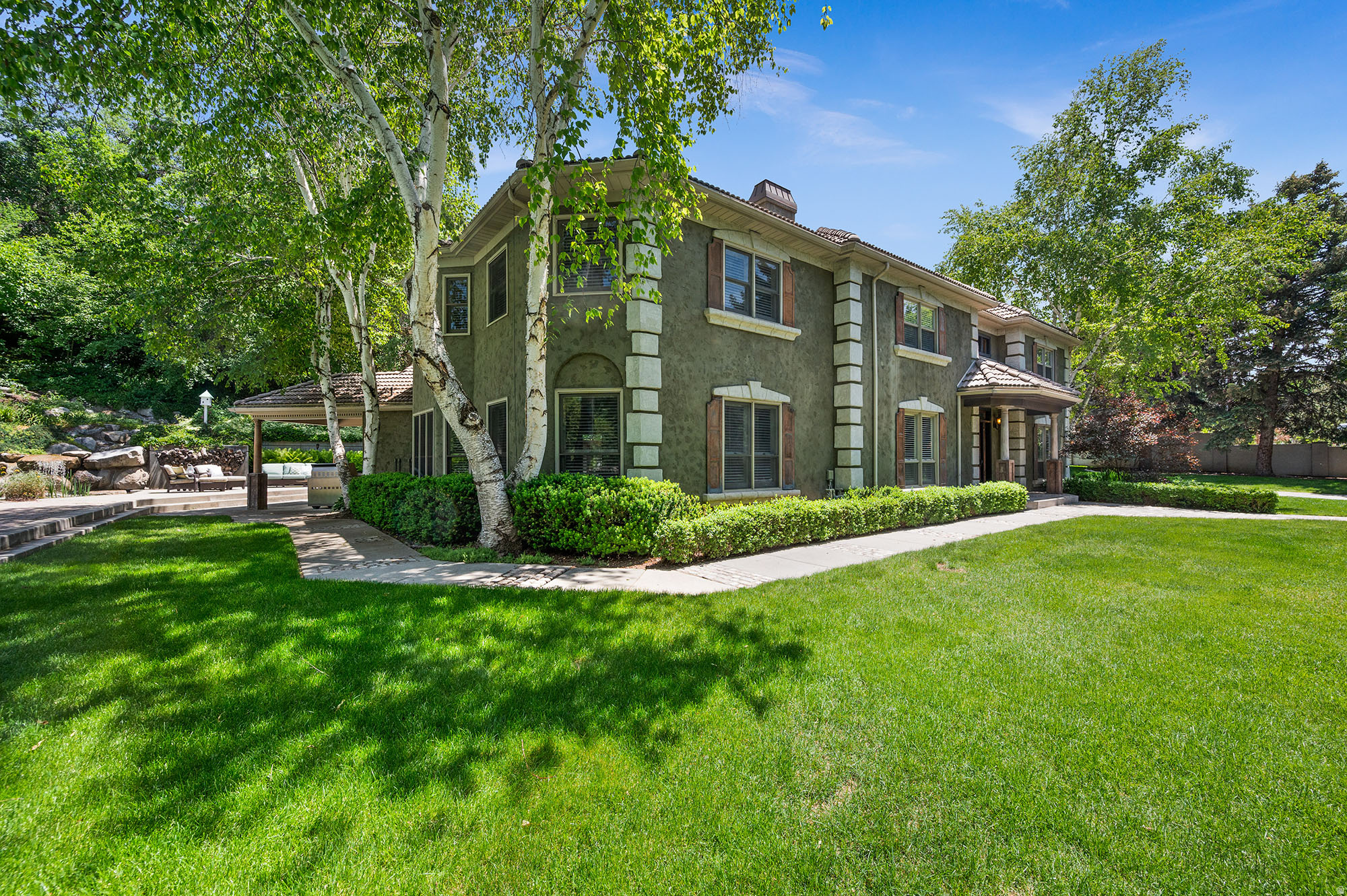 main property photo 49