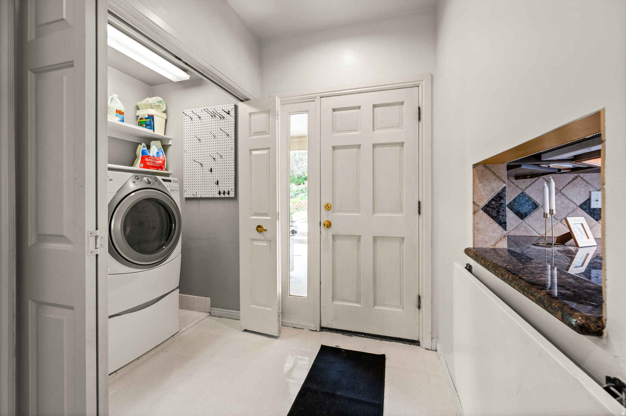 main property photo 70