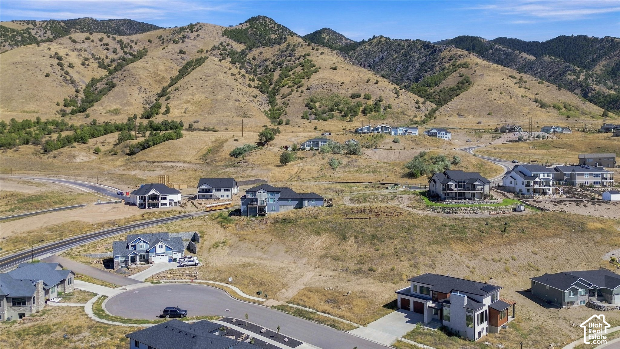main property photo 20