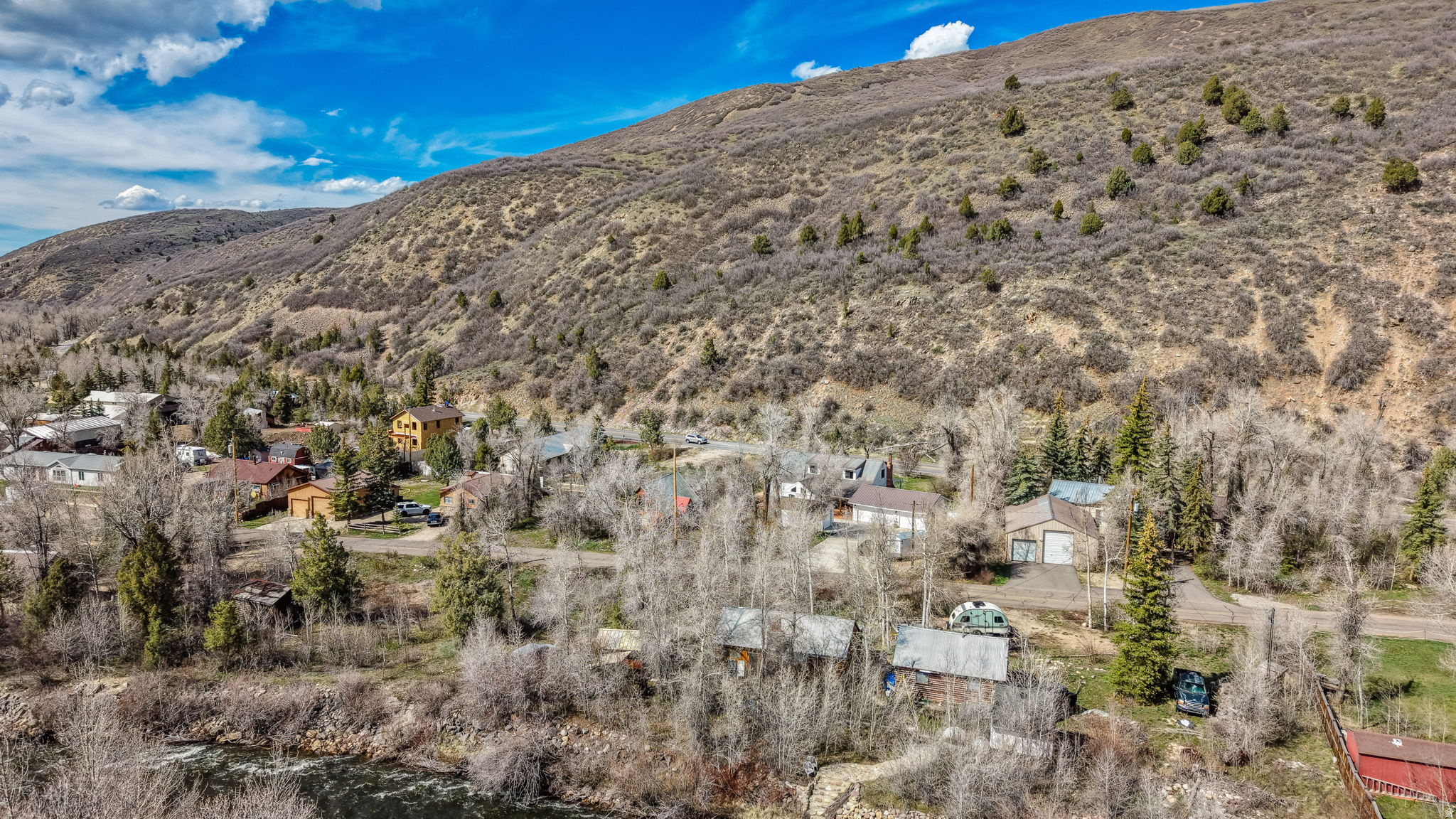 main property photo 23