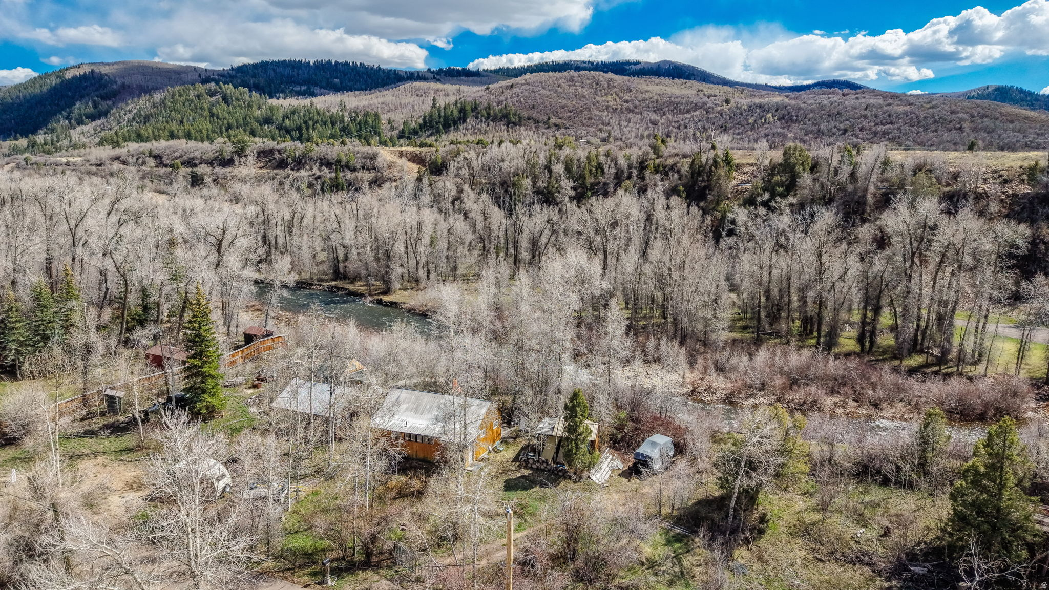 main property photo 25