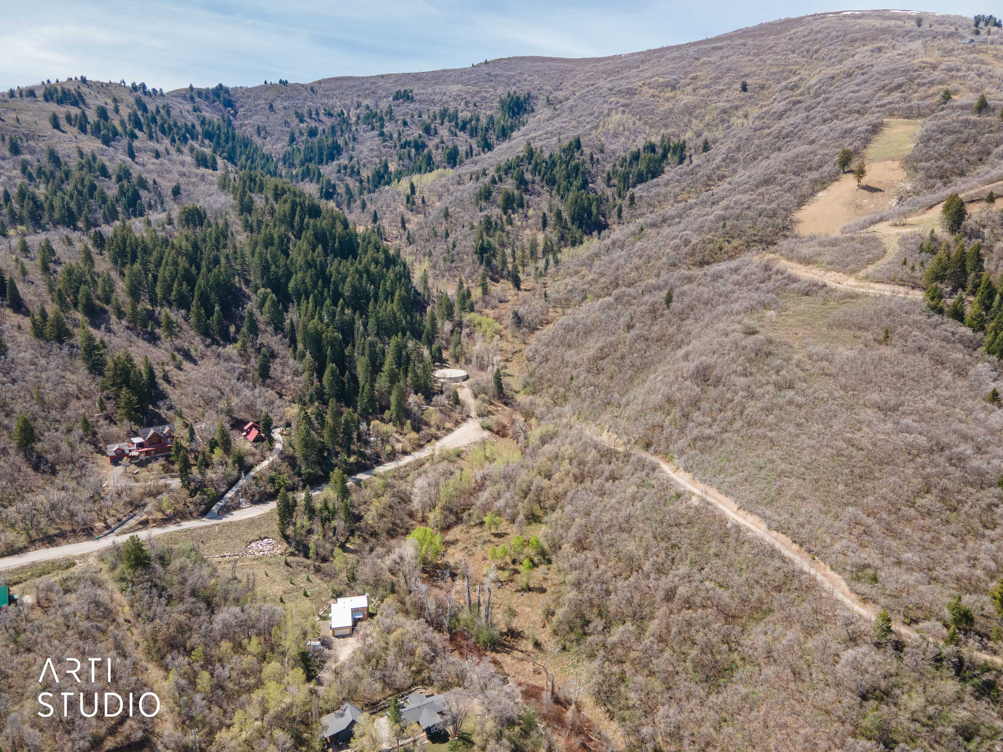 main property photo 11
