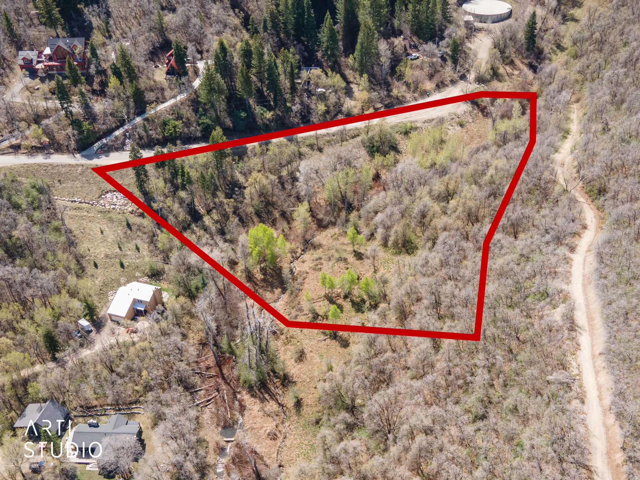 main property photo 6