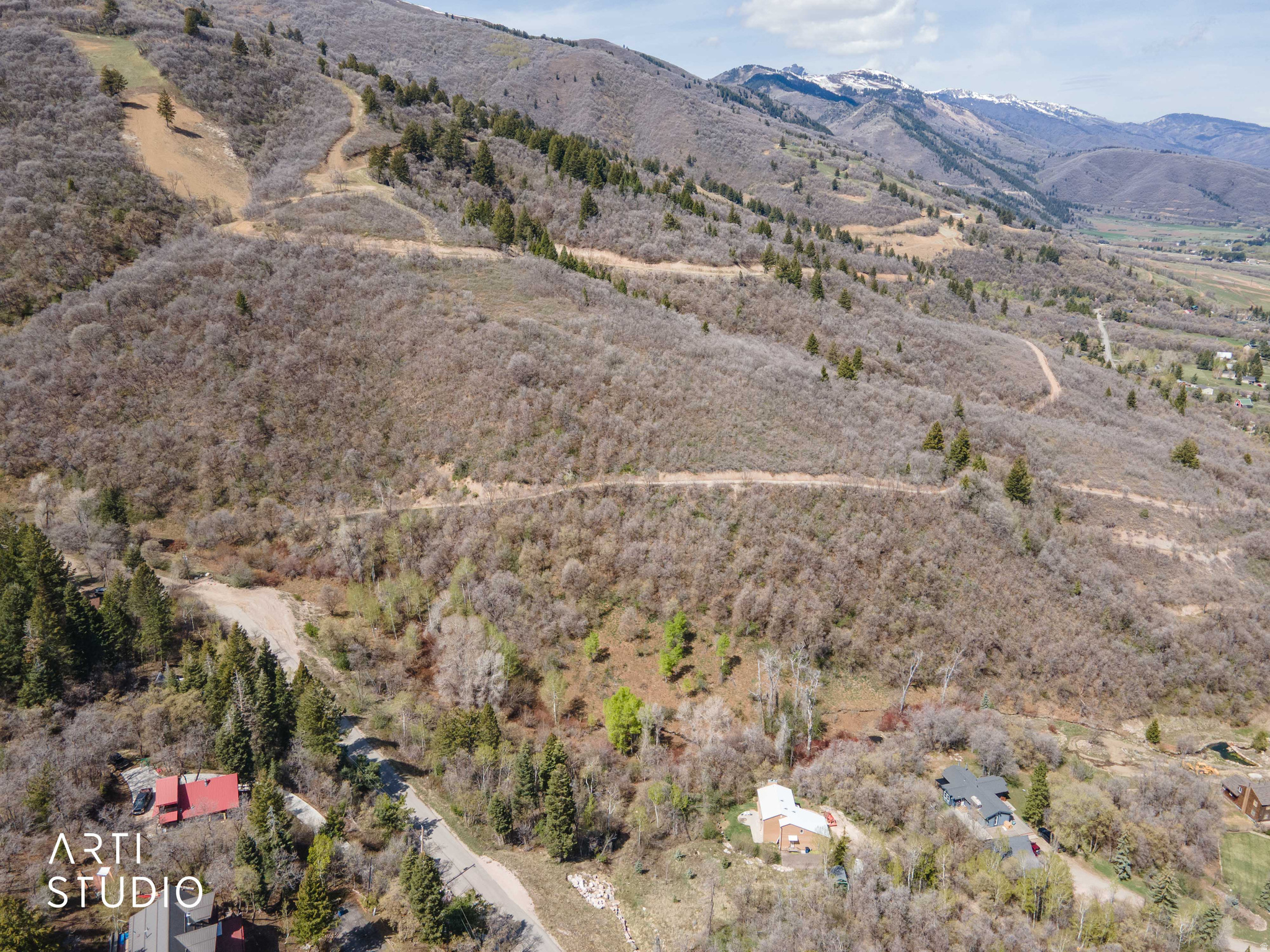 main property photo 9