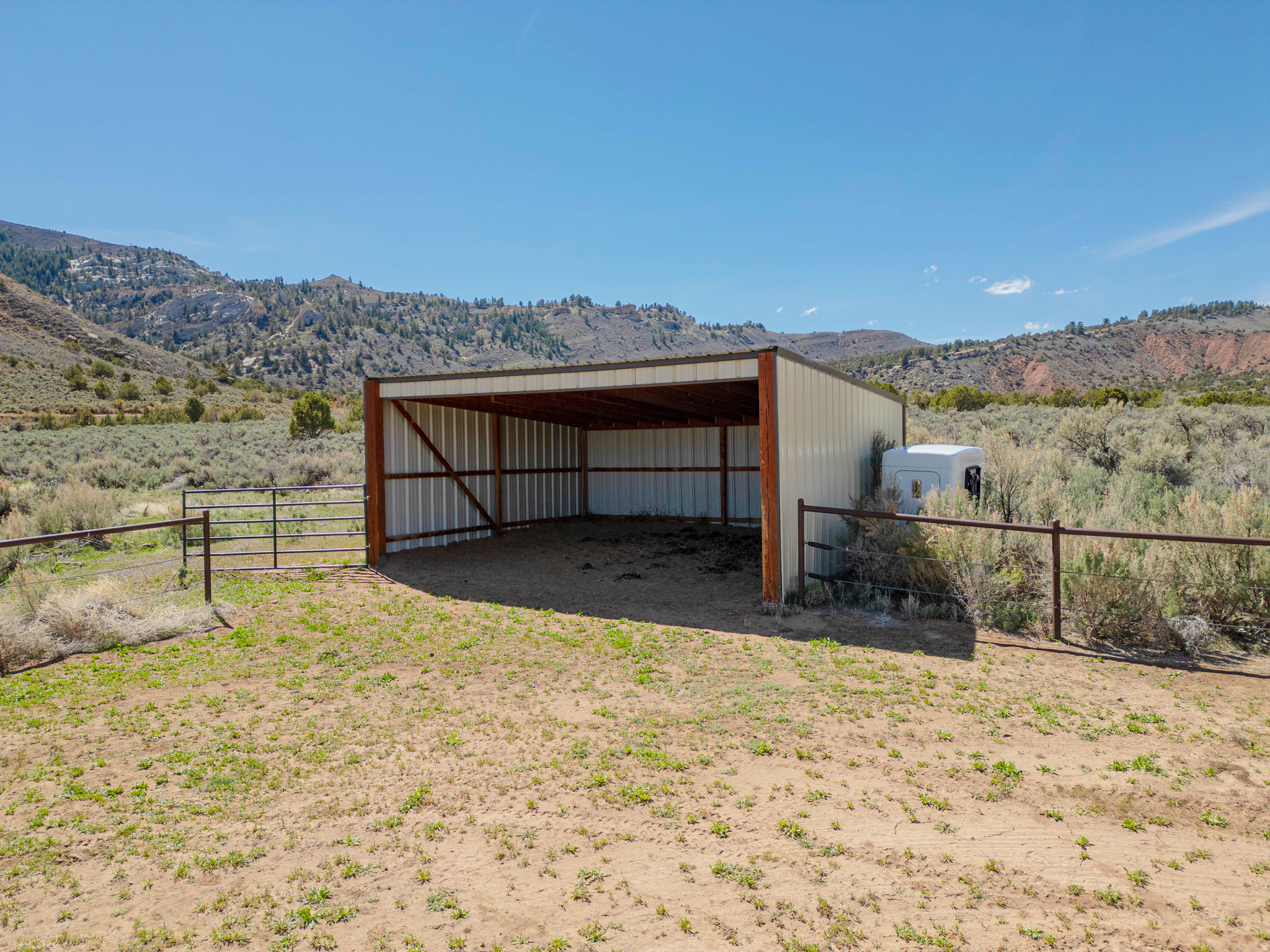 main property photo 65
