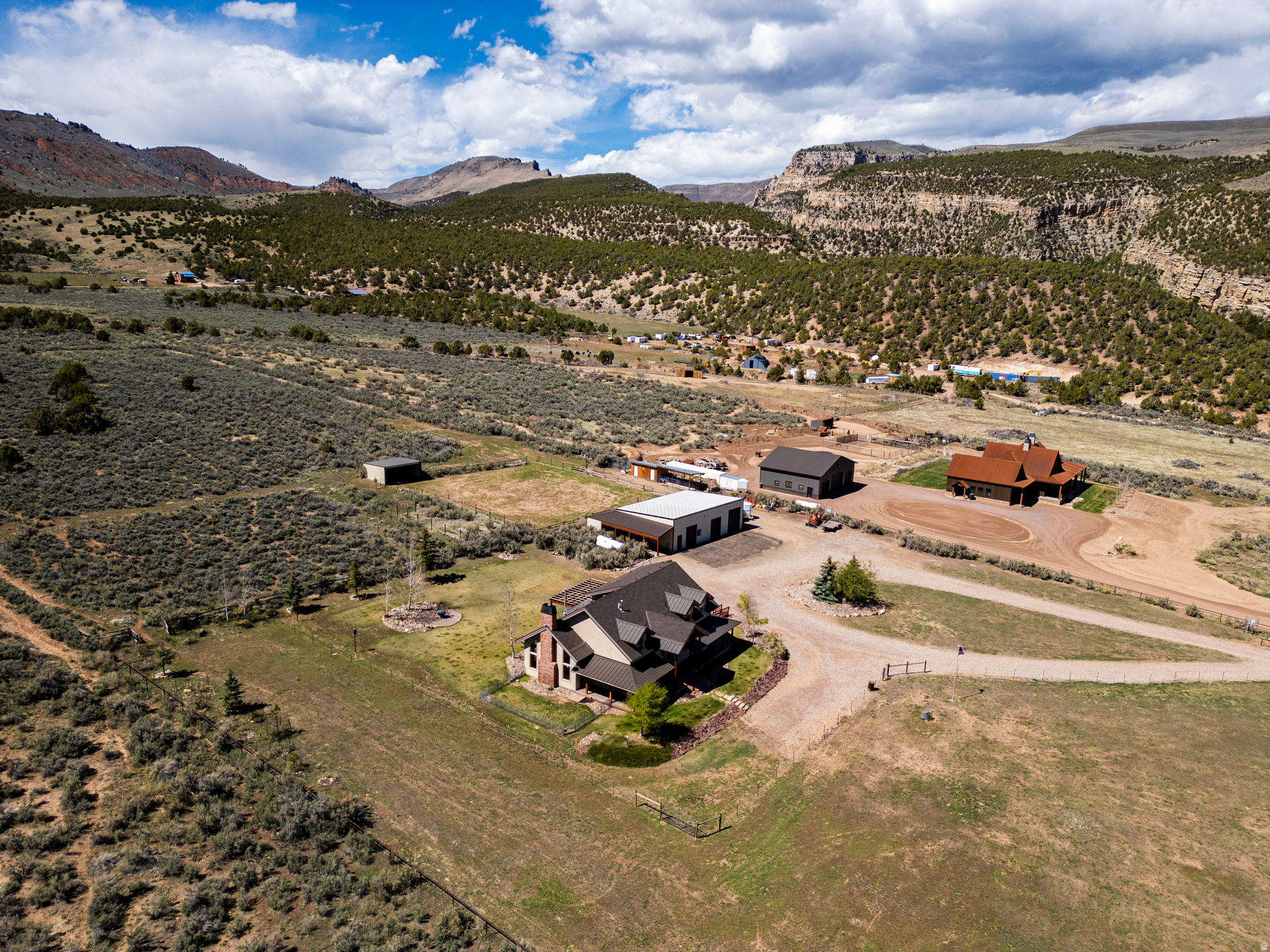 main property photo 70