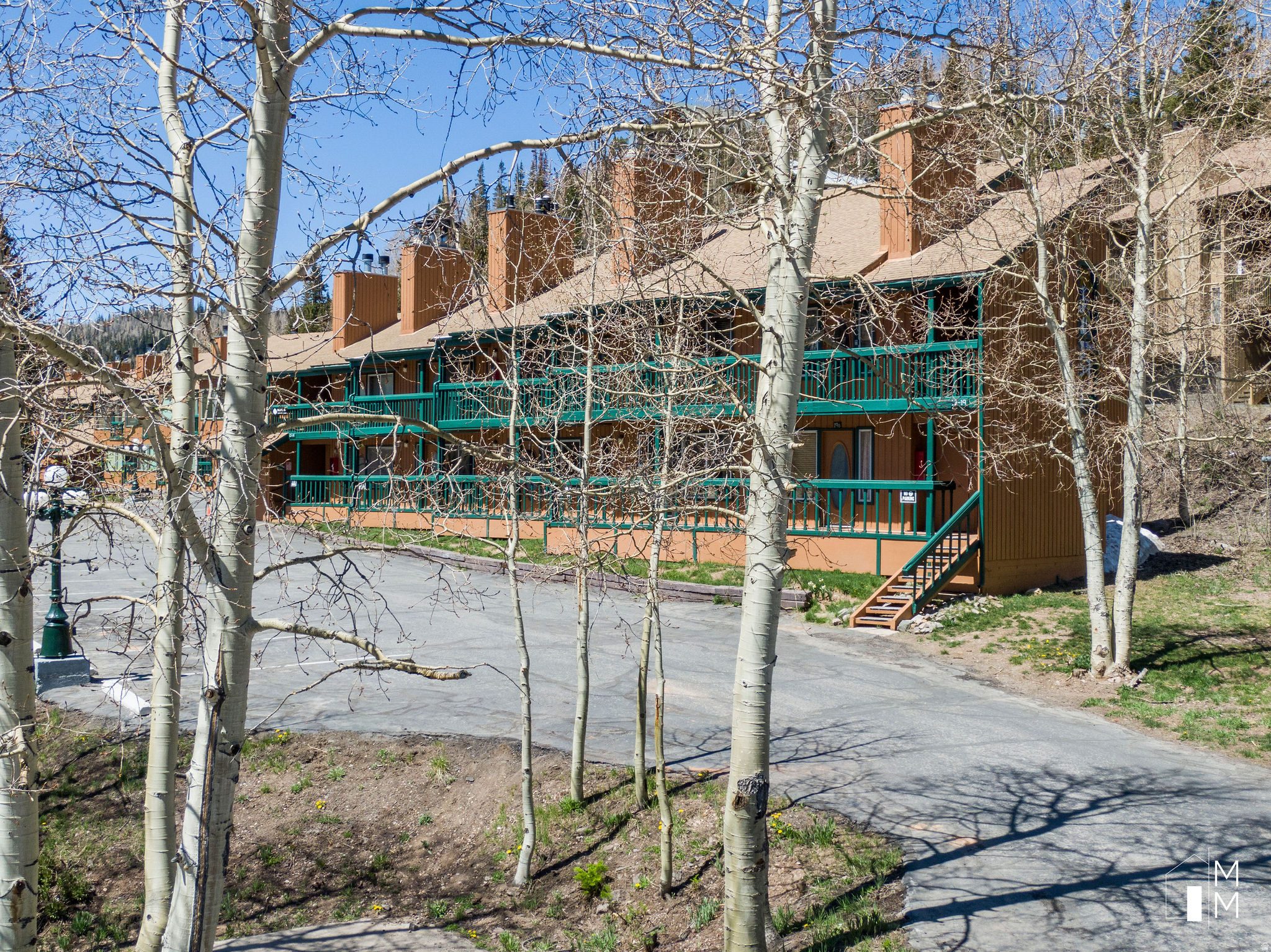 main property photo 29