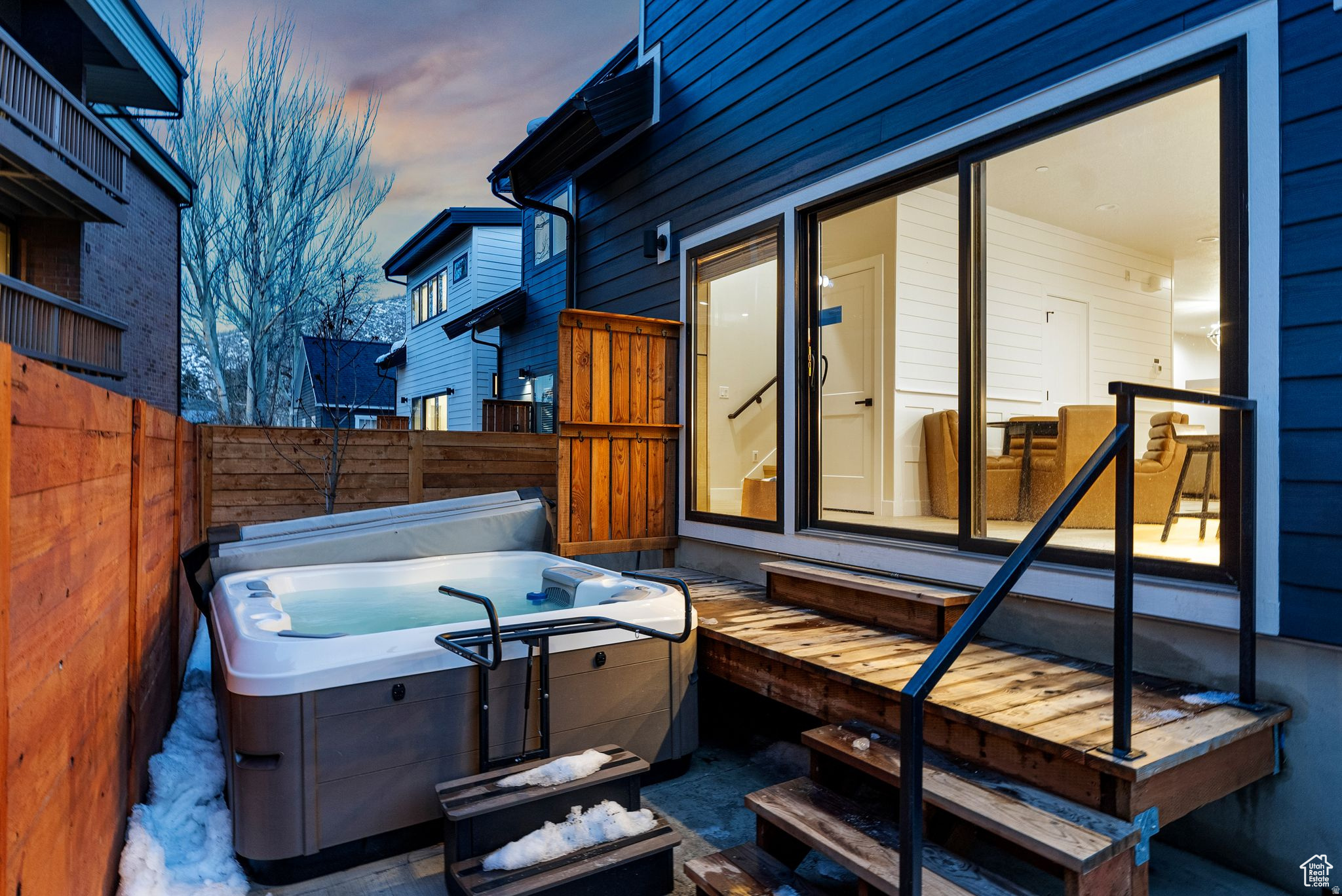 main property photo 16