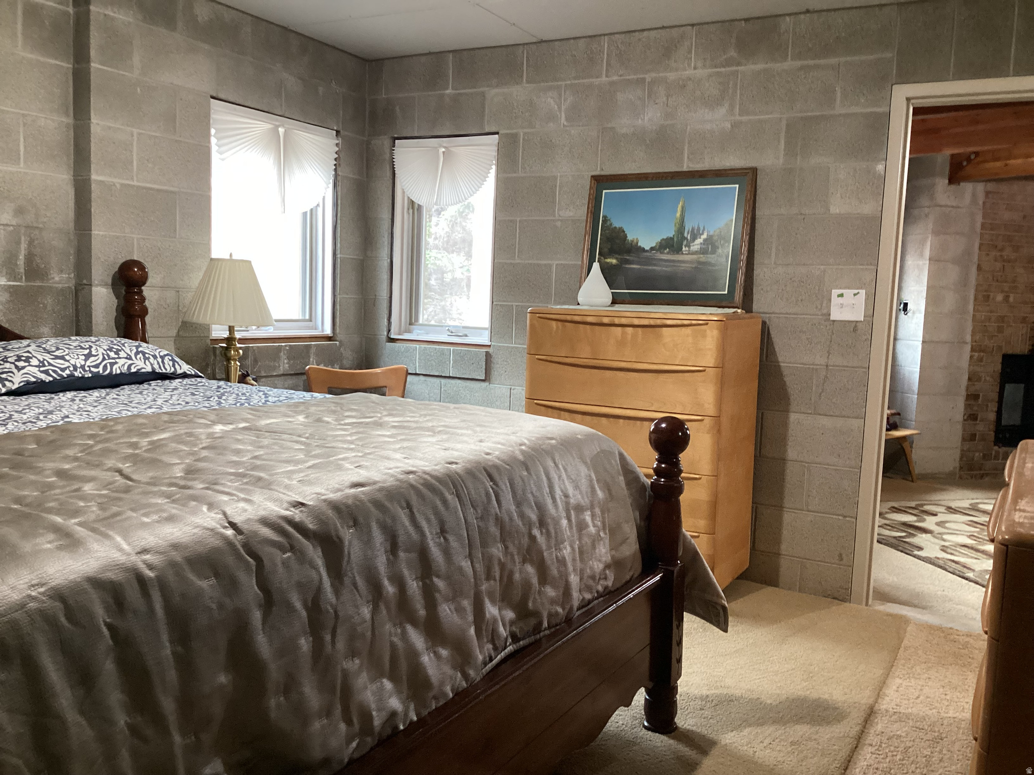 main property photo 37