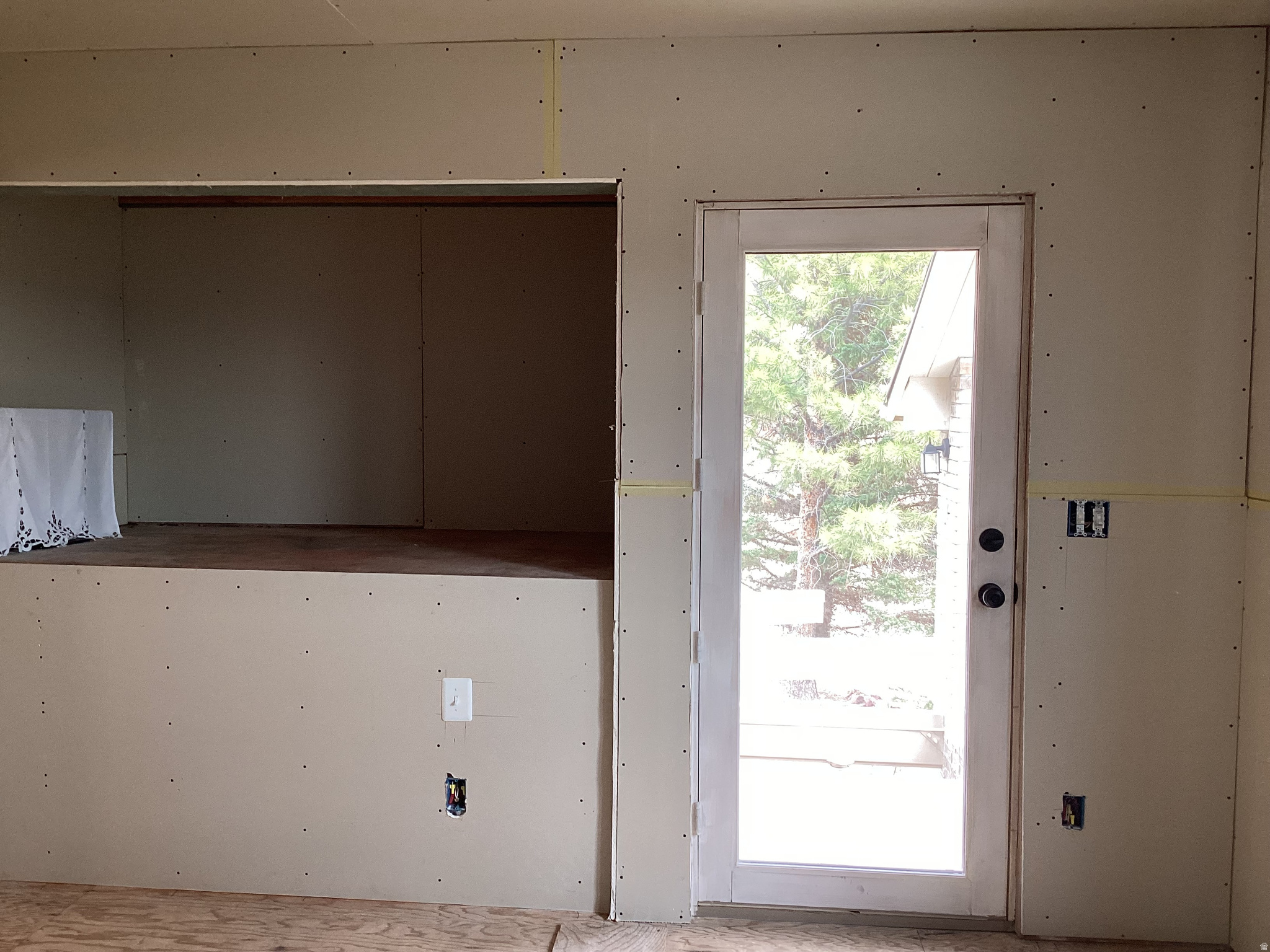 main property photo 44