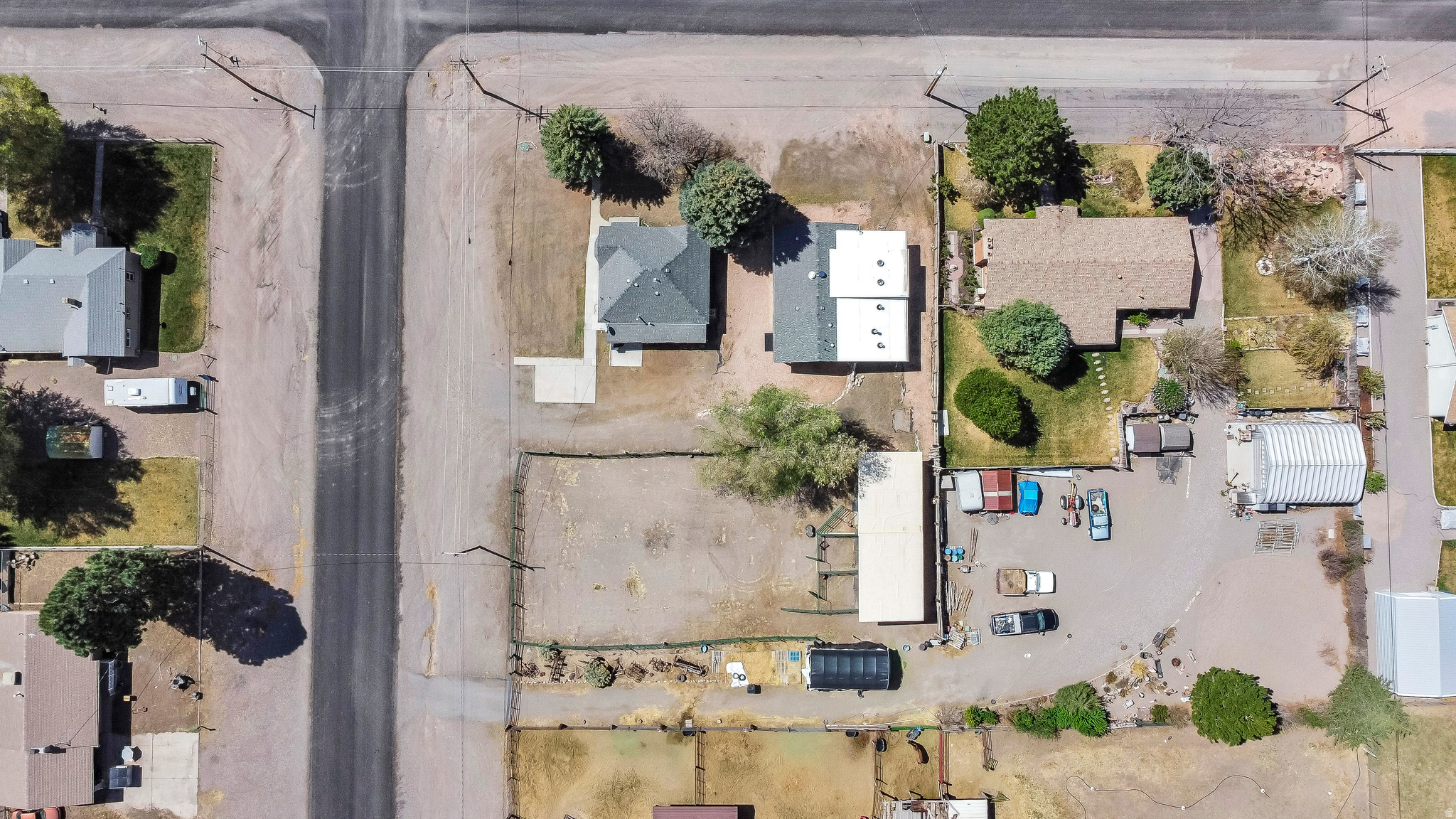 main property photo 12