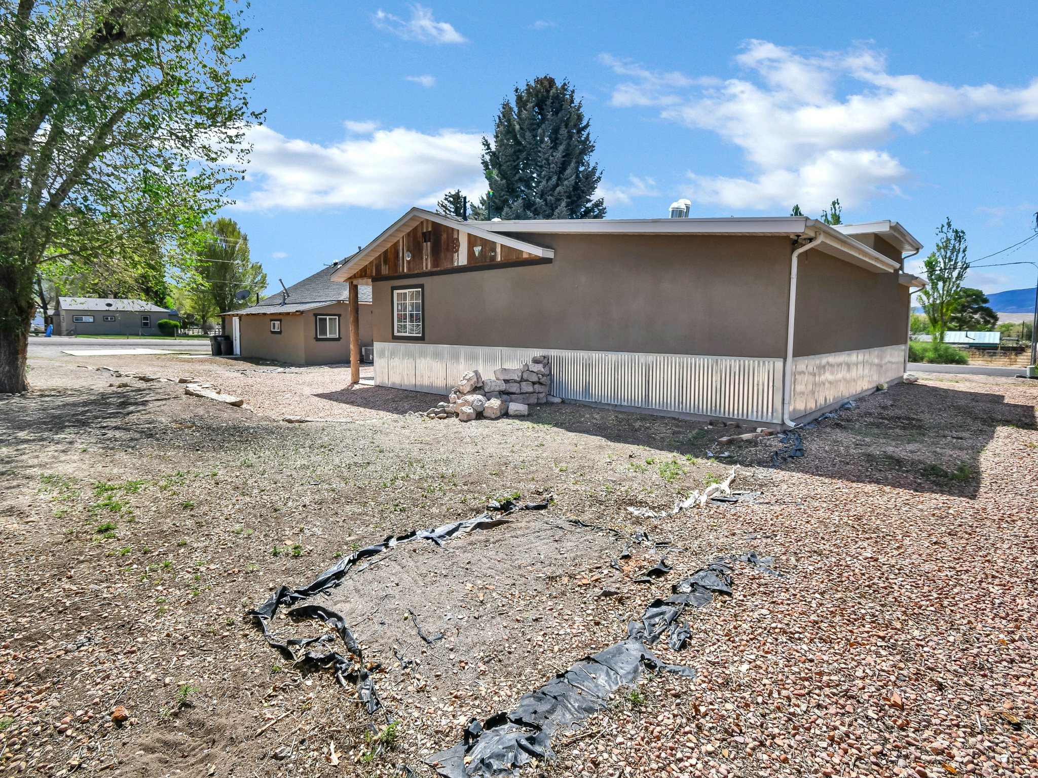 main property photo 42