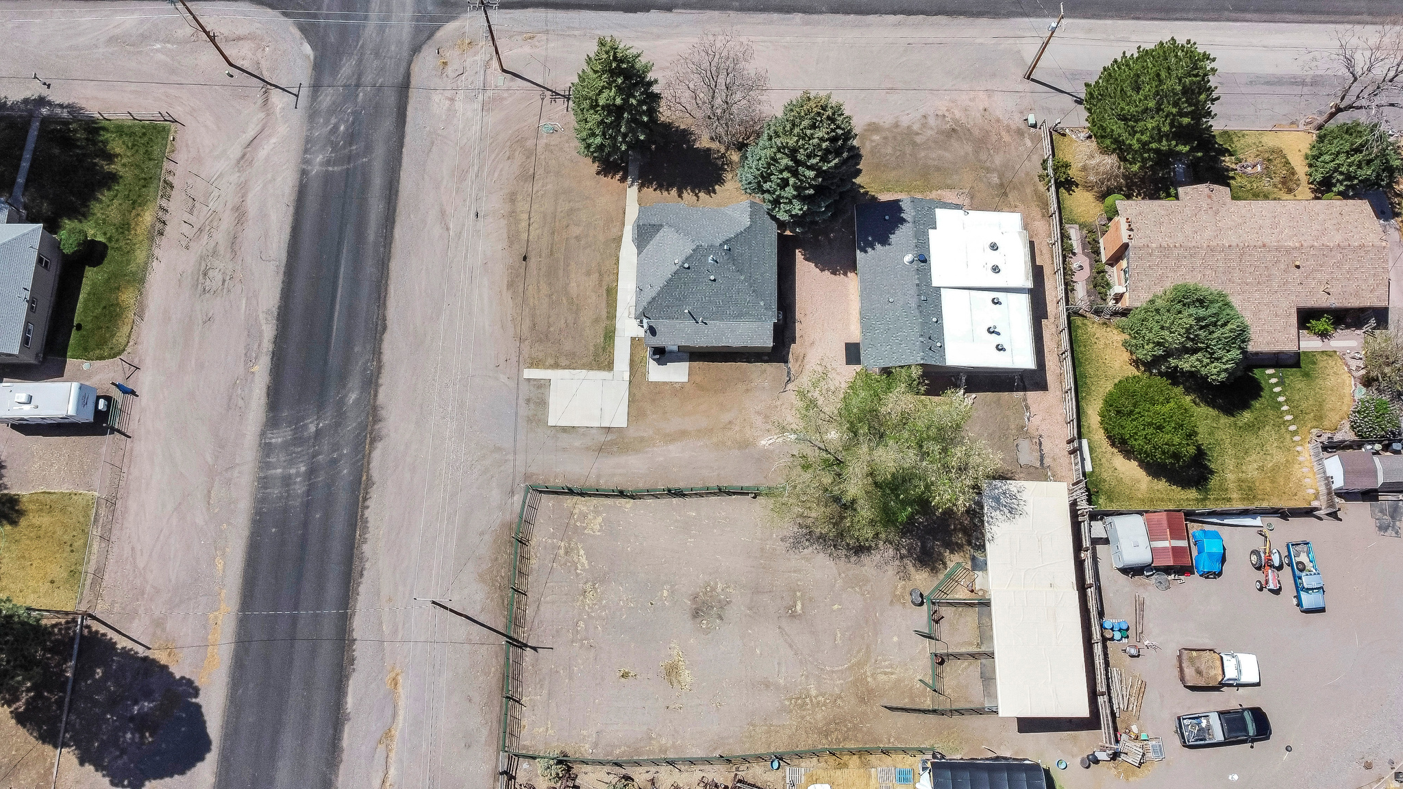 main property photo 44