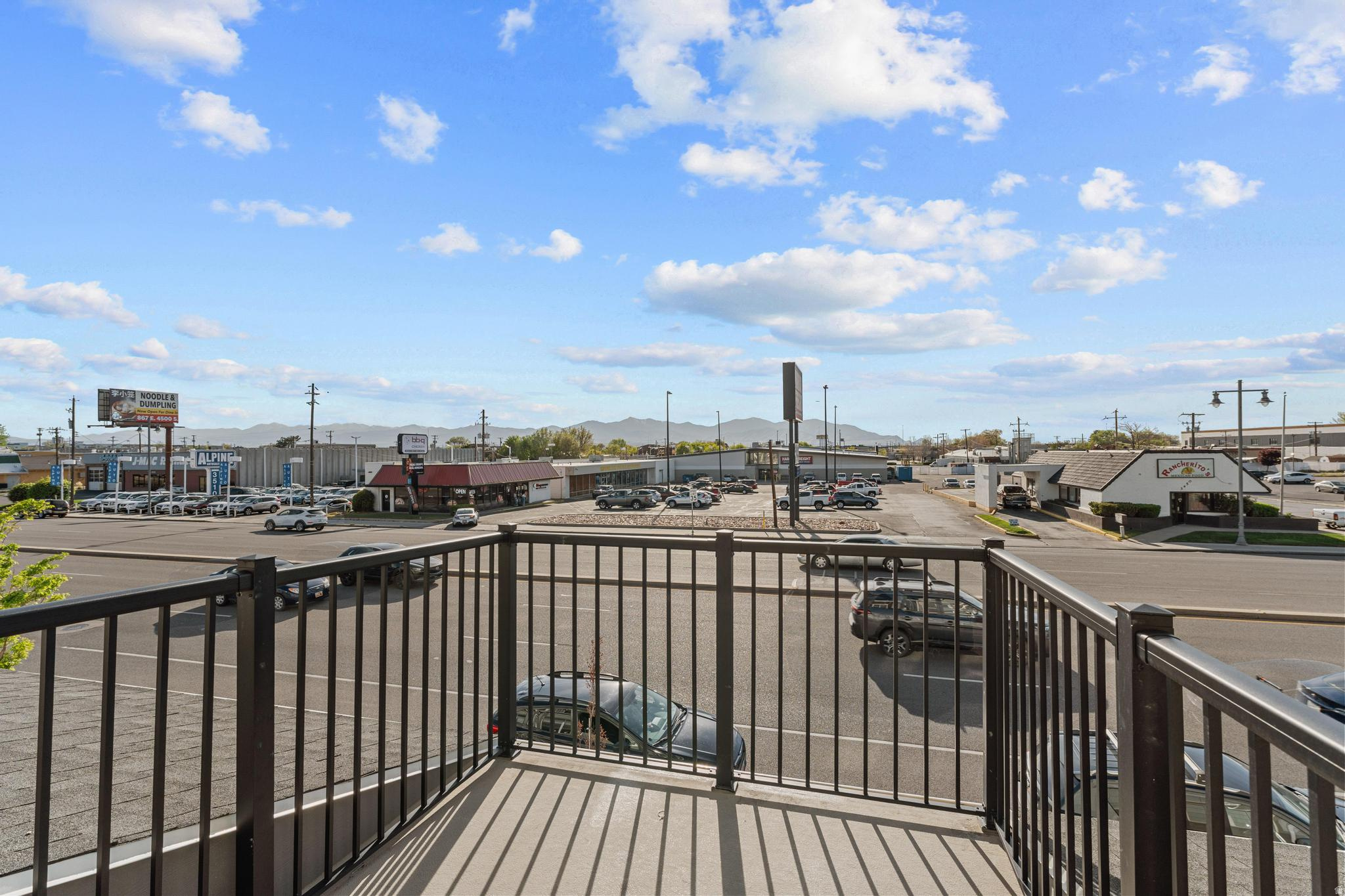 main property photo 16
