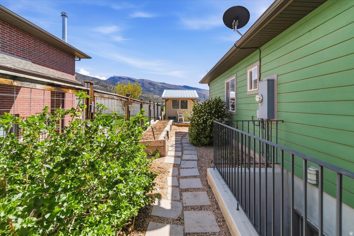 main property photo 50