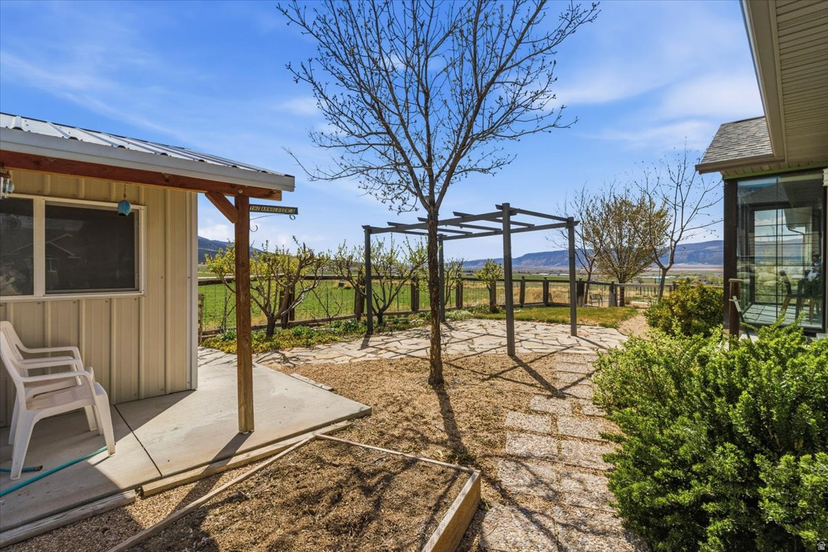 main property photo 51