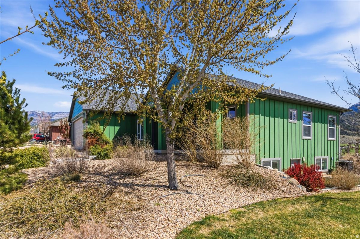 main property photo 54