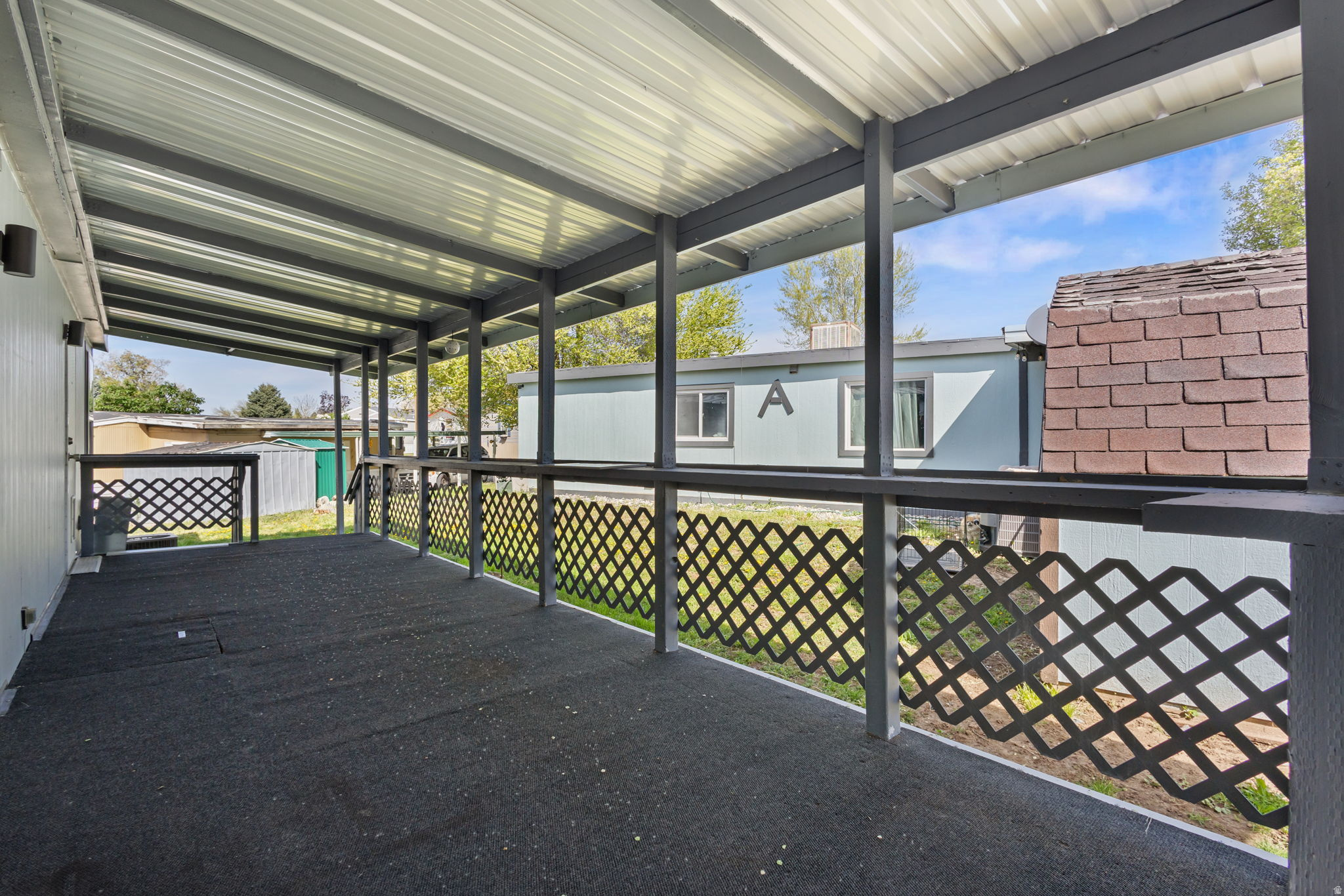 main property photo 21