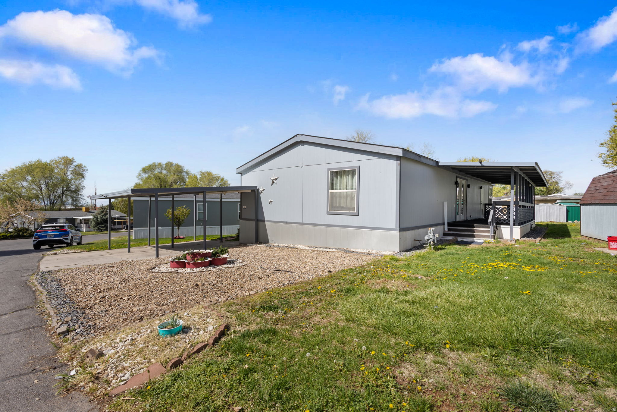 main property photo 22