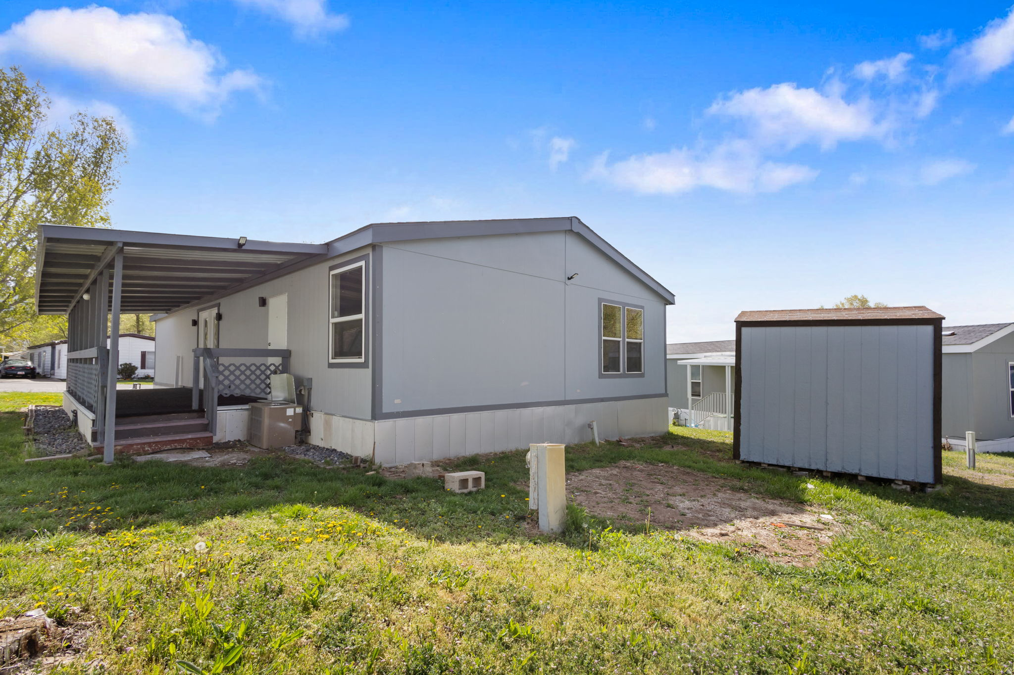 main property photo 23