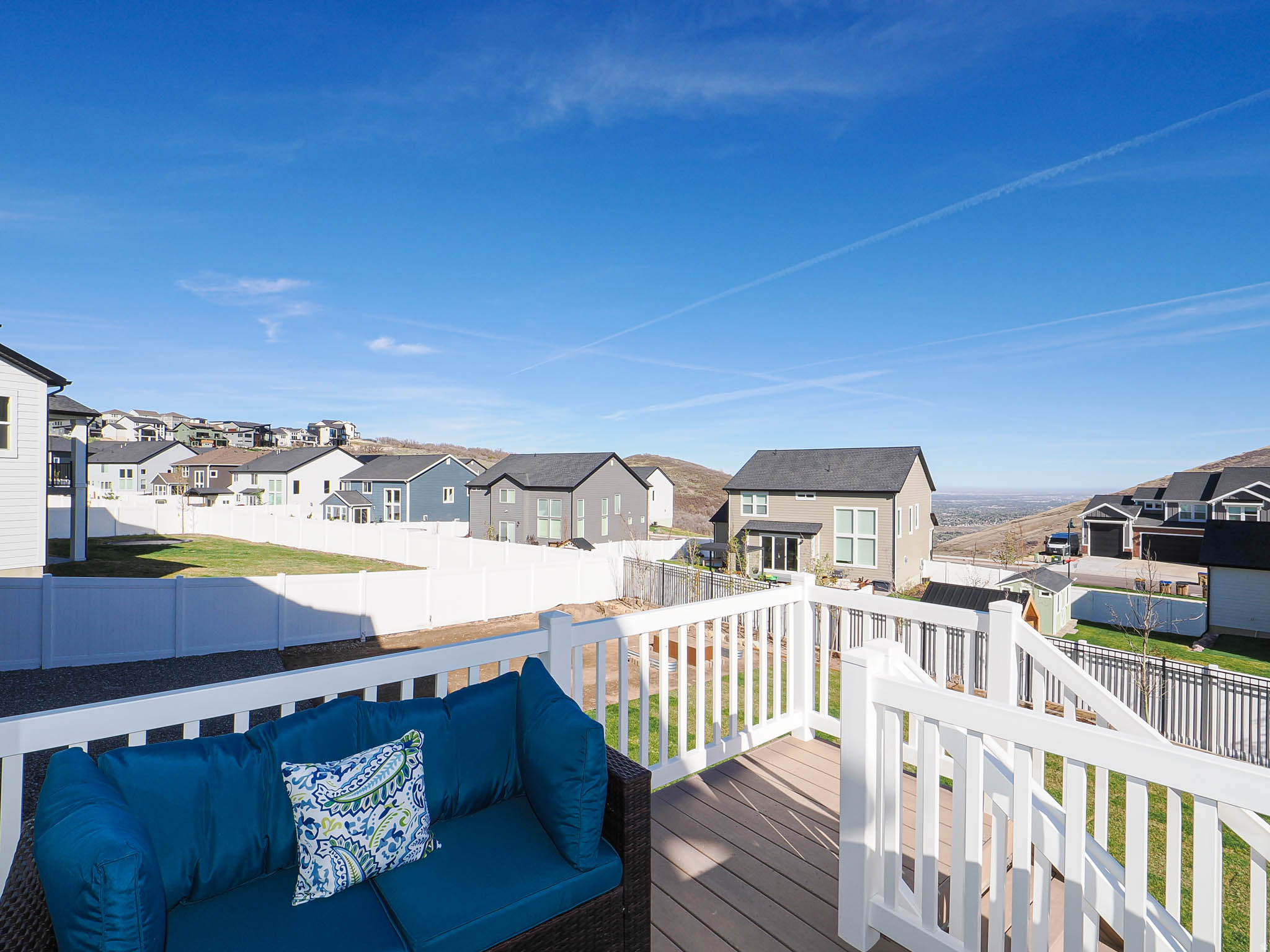 main property photo 57