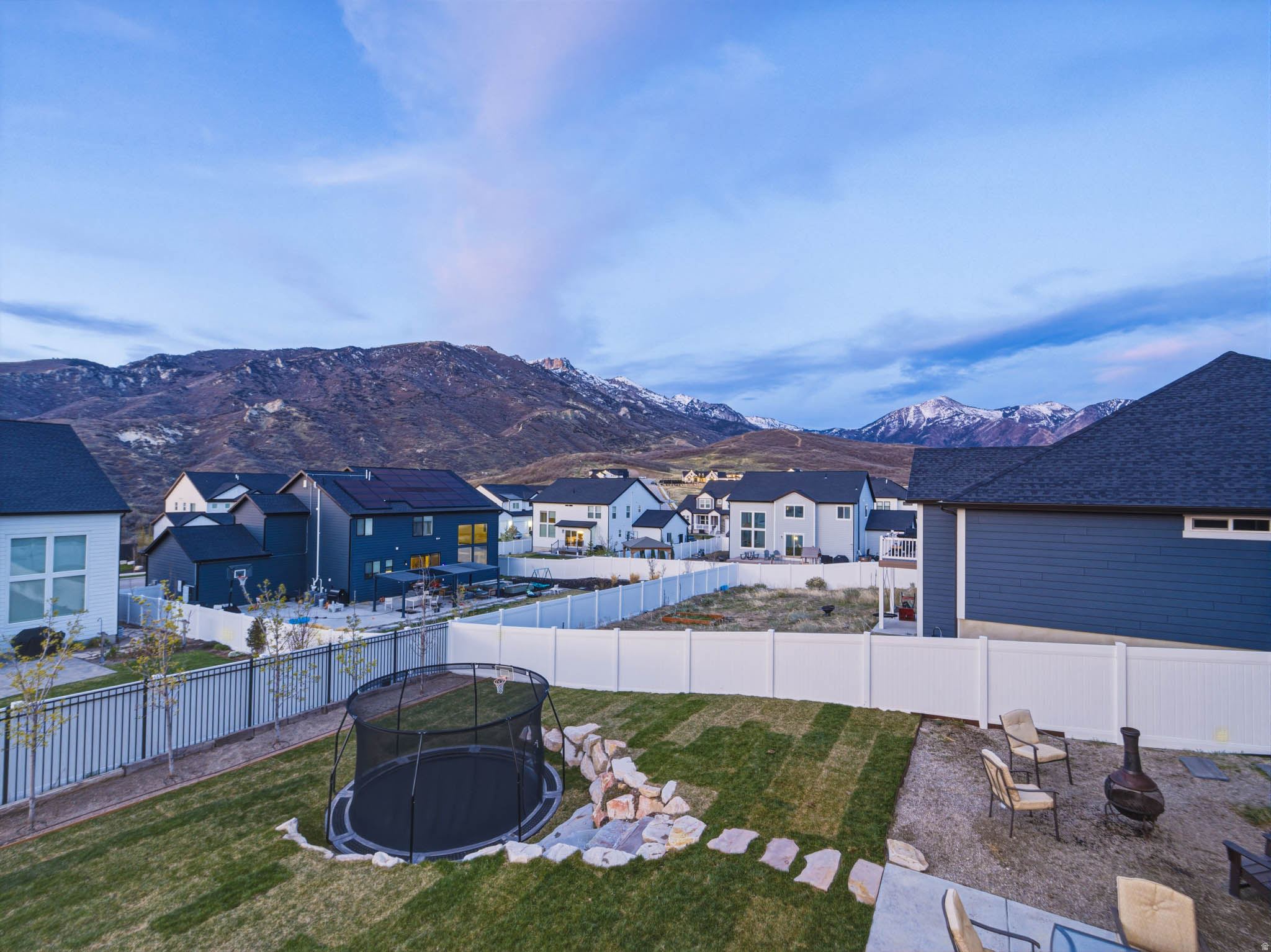 main property photo 74
