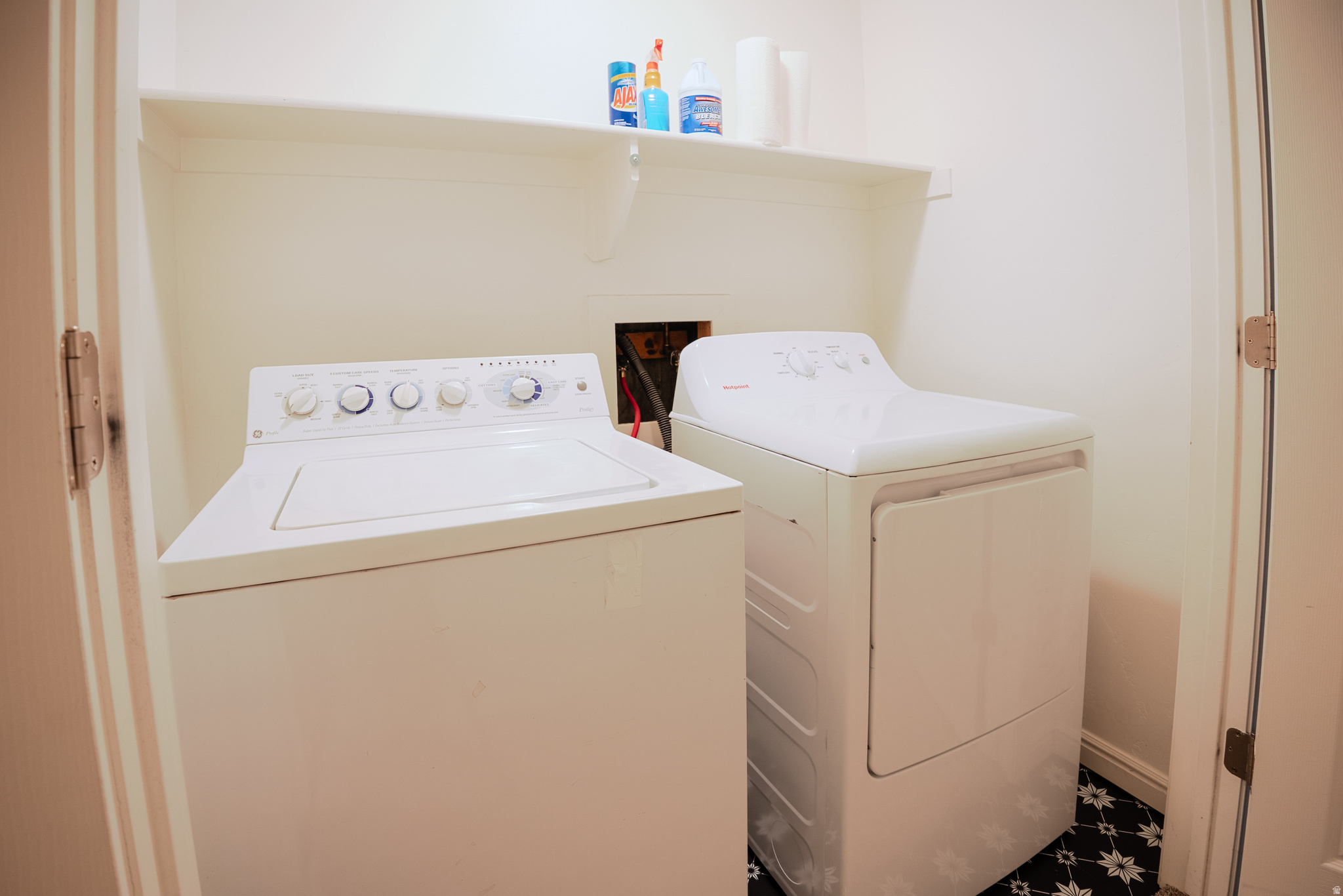 main property photo 22