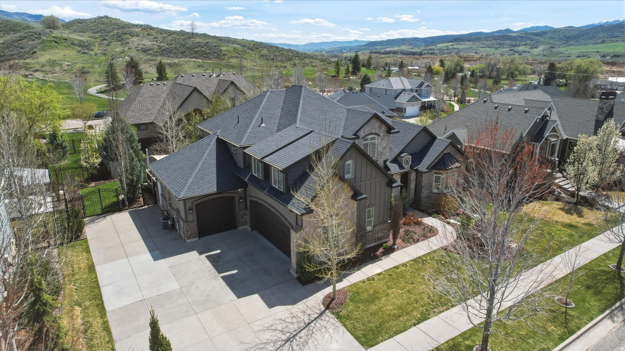 main property photo 46